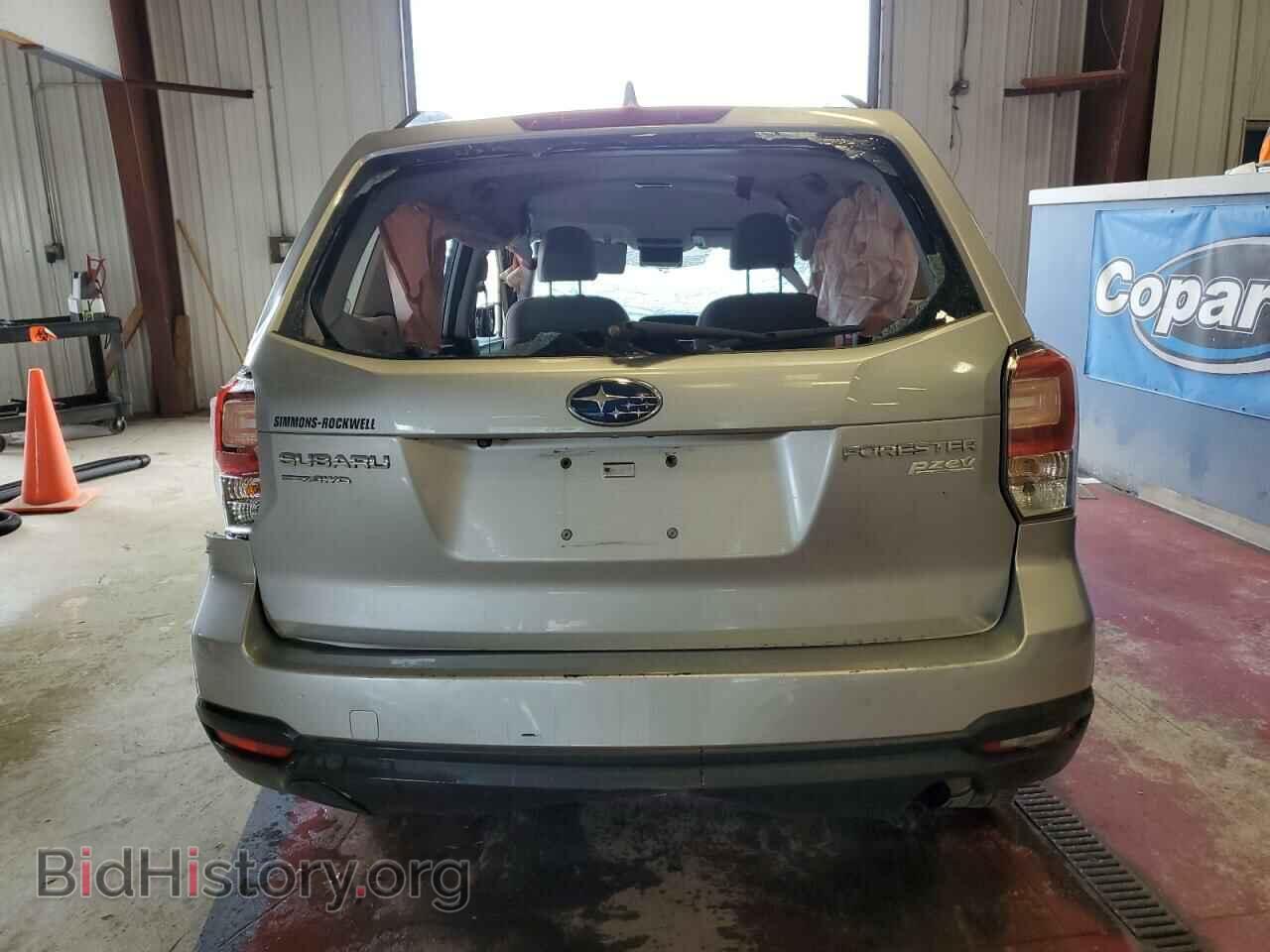 2017 SUBARU FORESTER - VIN: JF2SJABC3HH806108 - Фото 6