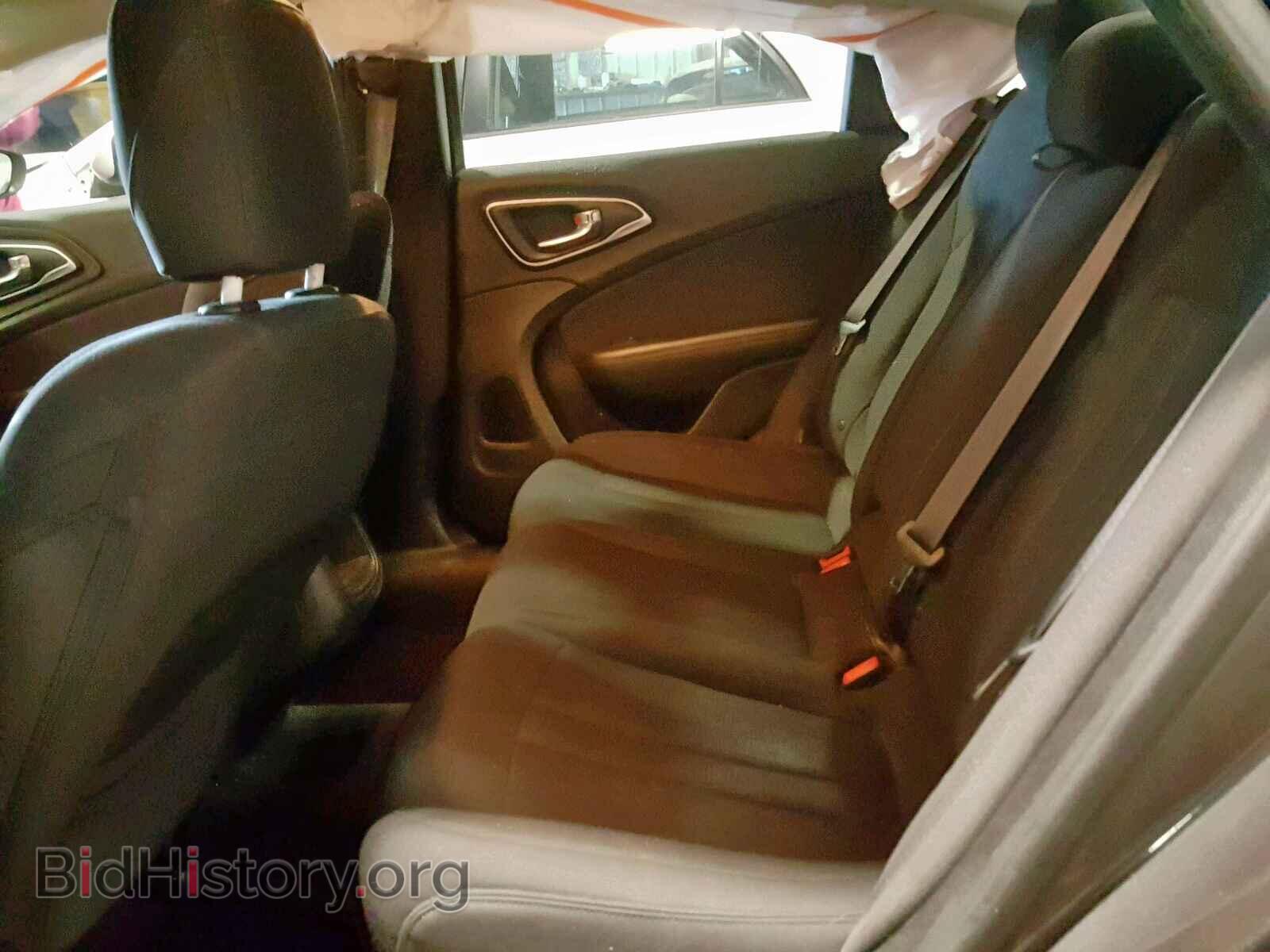 2015 CHRYSLER 200 - VIN: 1C3CCCAB2FN642418 - Photo 6