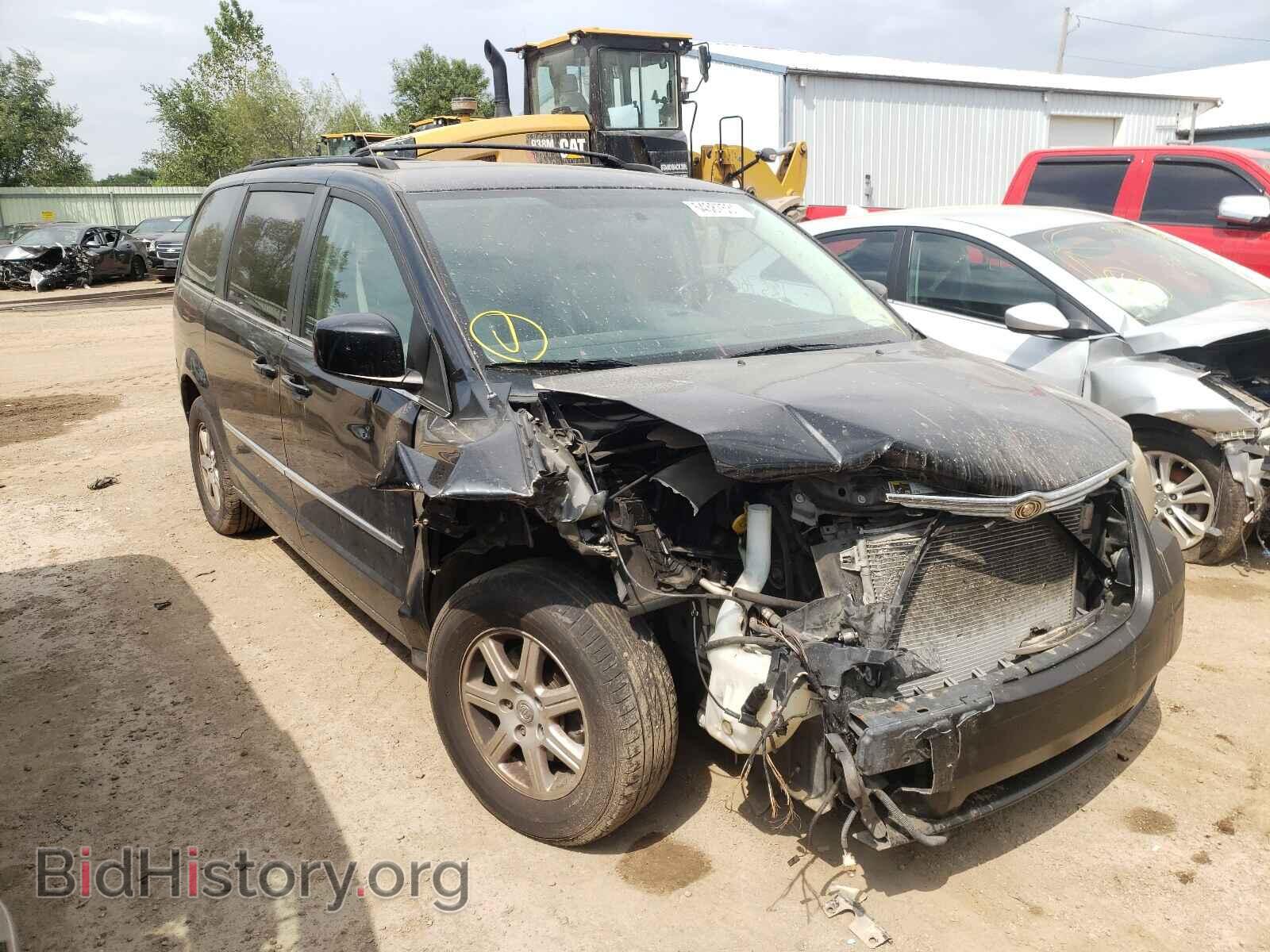 Photo 2A4RR8DX7AR320890 - CHRYSLER MINIVAN 2010