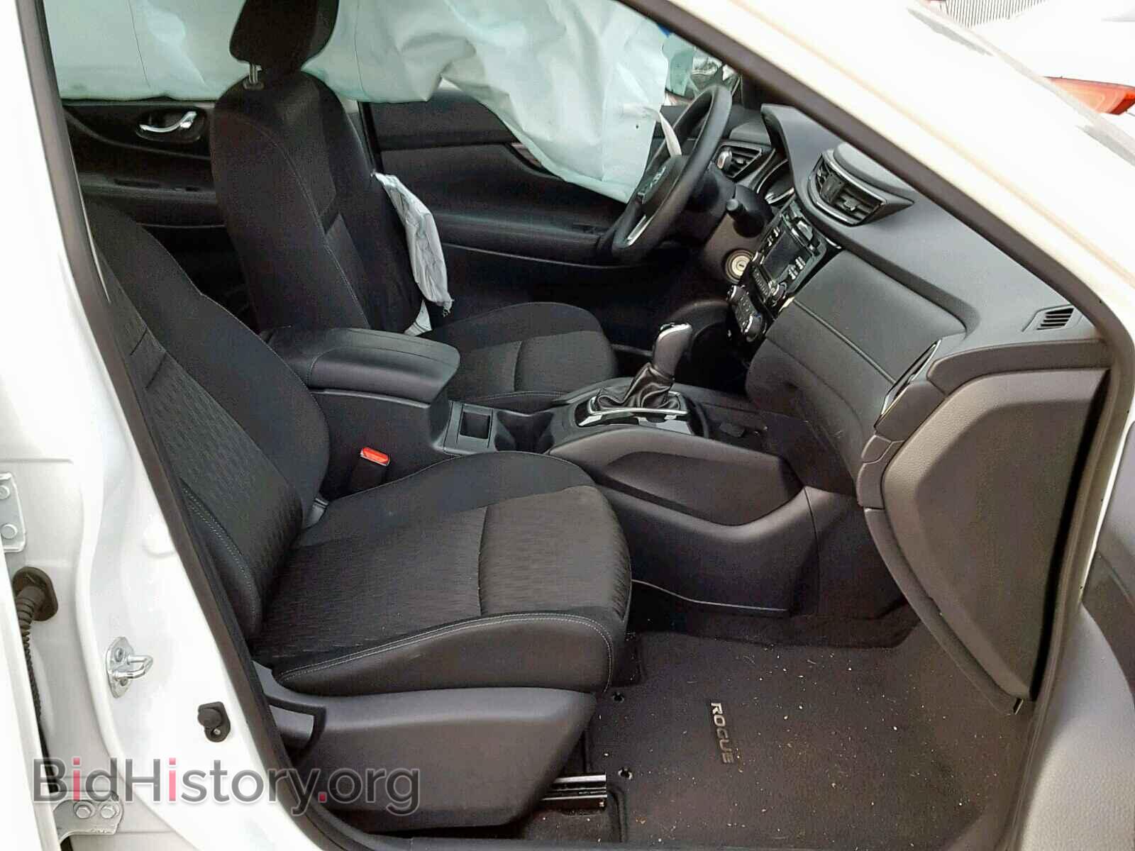 2017 NISSAN ROGUE S - VIN: KNMAT2MT2HP549357 - Фото 5