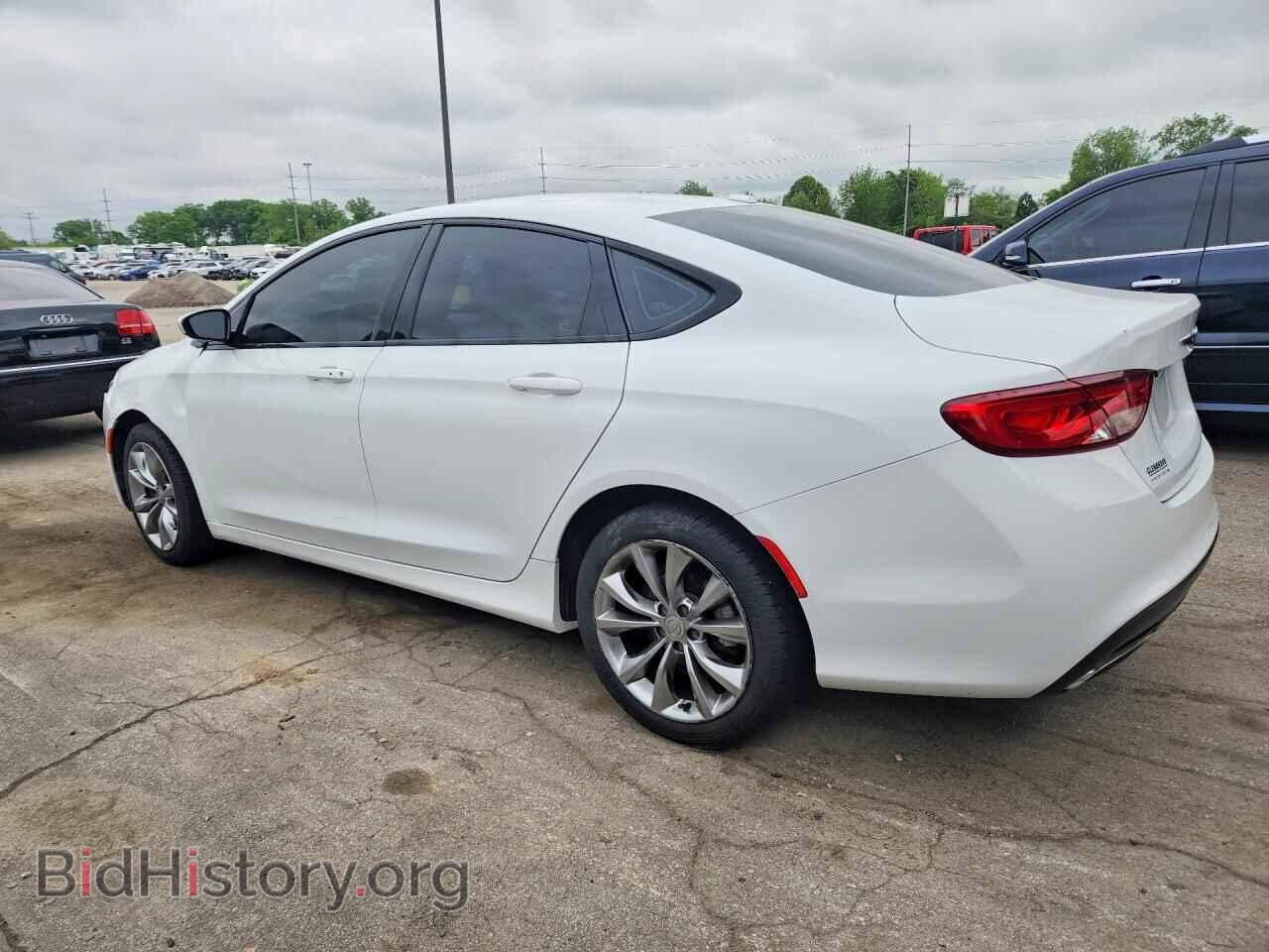 2015 CHRYSLER 200 - VIN: 1C3CCCBB3FN663552 - Фото 2