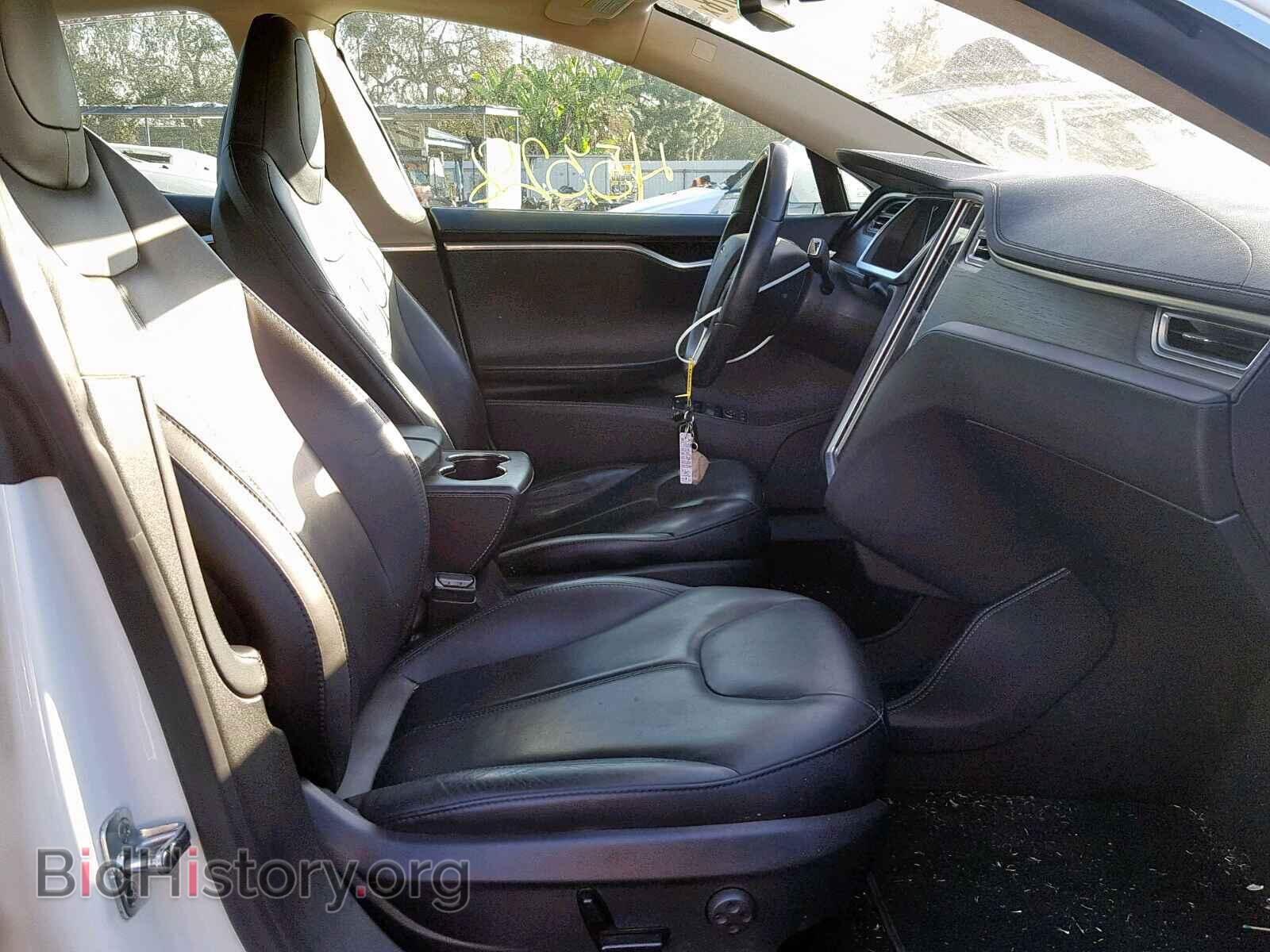 2014 TESLA MODEL S - VIN: 5YJSA1H1XEFP33917 - Фото 5