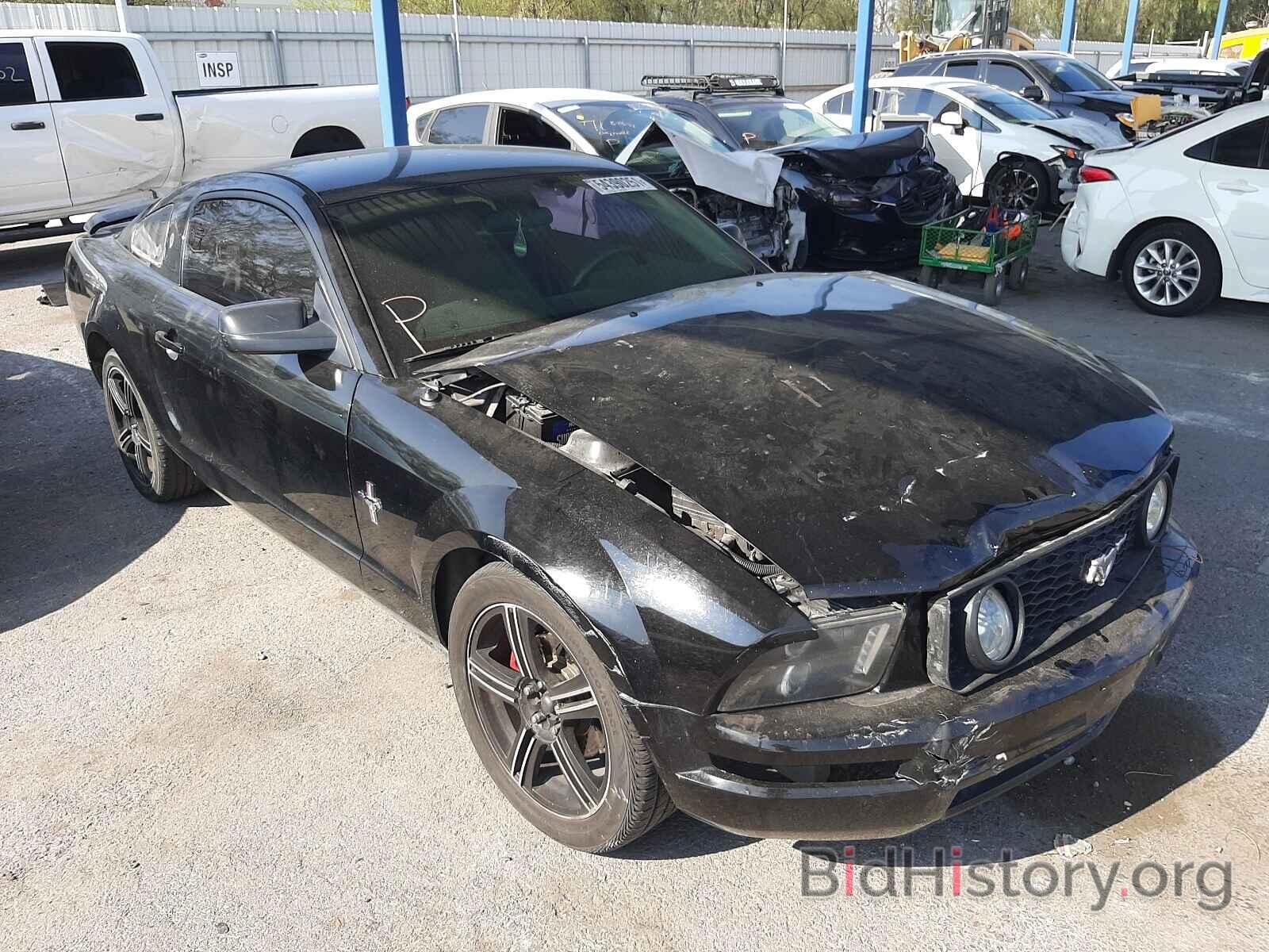 Photo 1ZVFT80N375311539 - FORD MUSTANG 2007