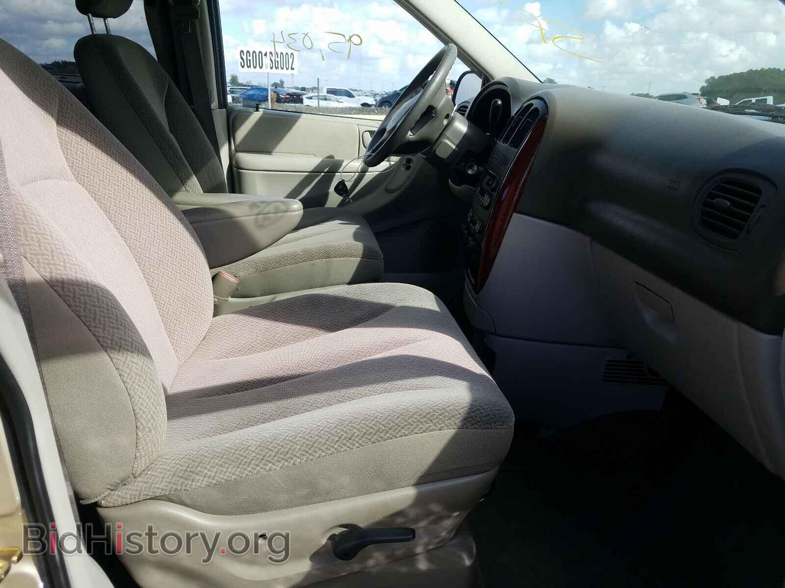 2006 CHRYSLER MINIVAN - VIN: 2A4GP44RX6R745938 - Photo 5