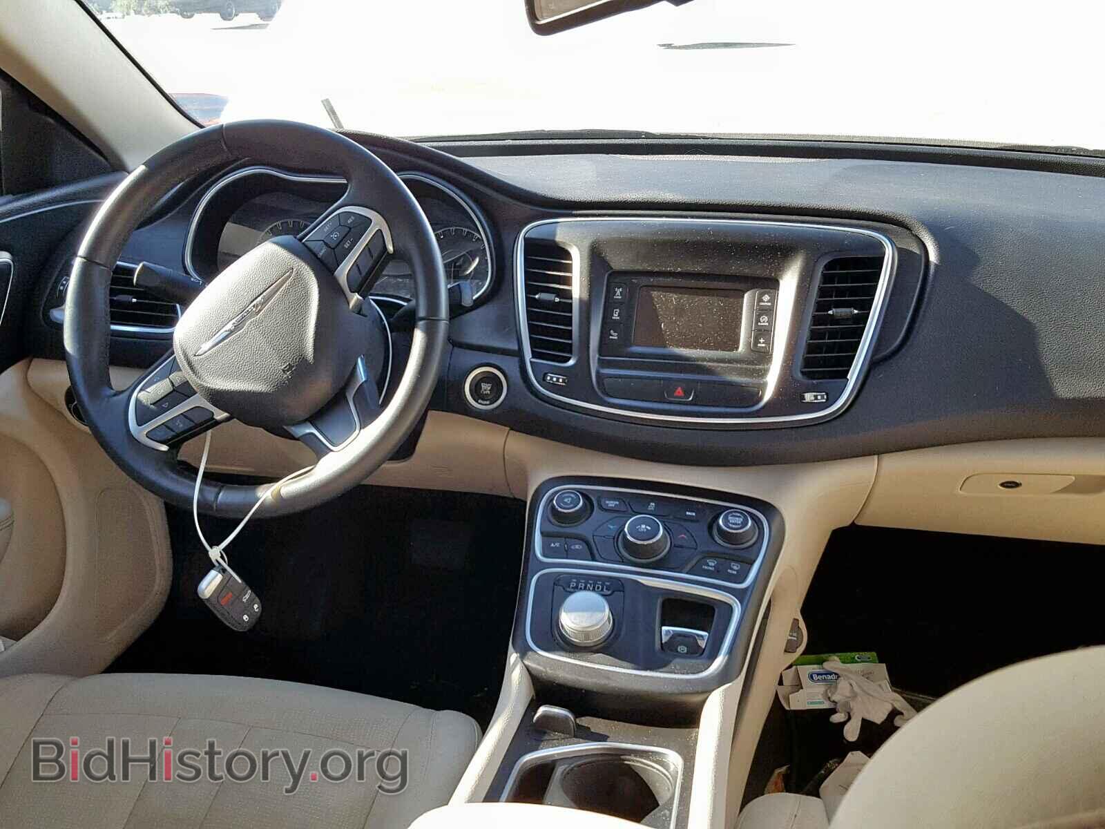 2016 CHRYSLER 200 - VIN: 1C3CCCAB4GN126353 - Фото 9