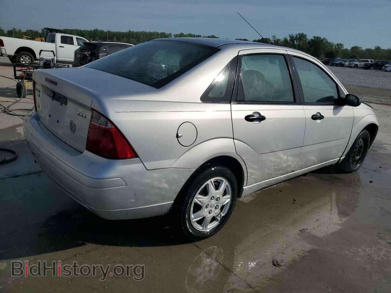 2006 FORD FOCUS - VIN: 1FAFP34N76W123108 - Фото 3