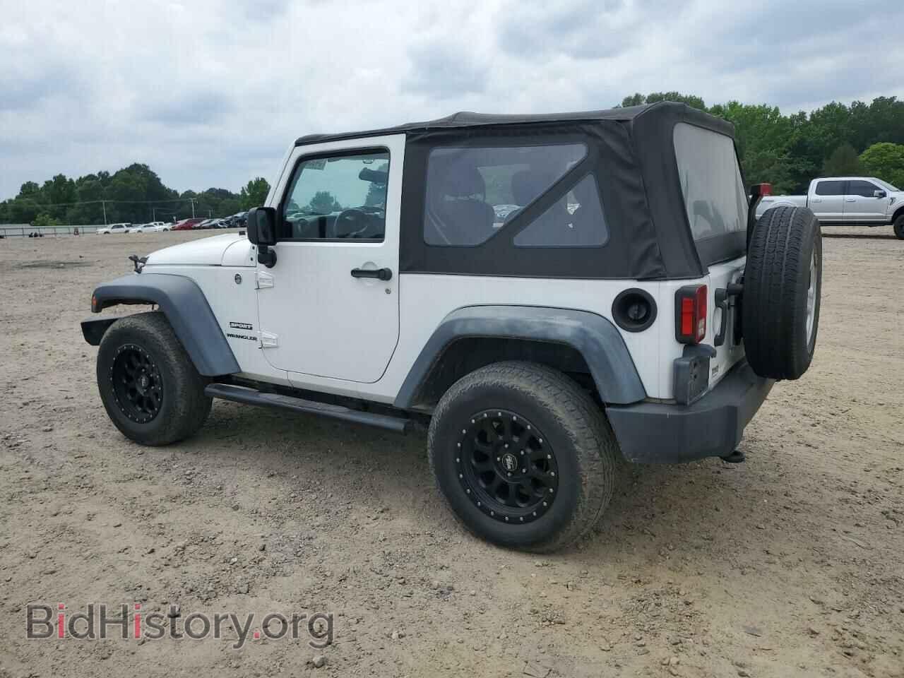 2011 JEEP WRANGLER - VIN: 1J4AA2D13BL536016 - Фото 2