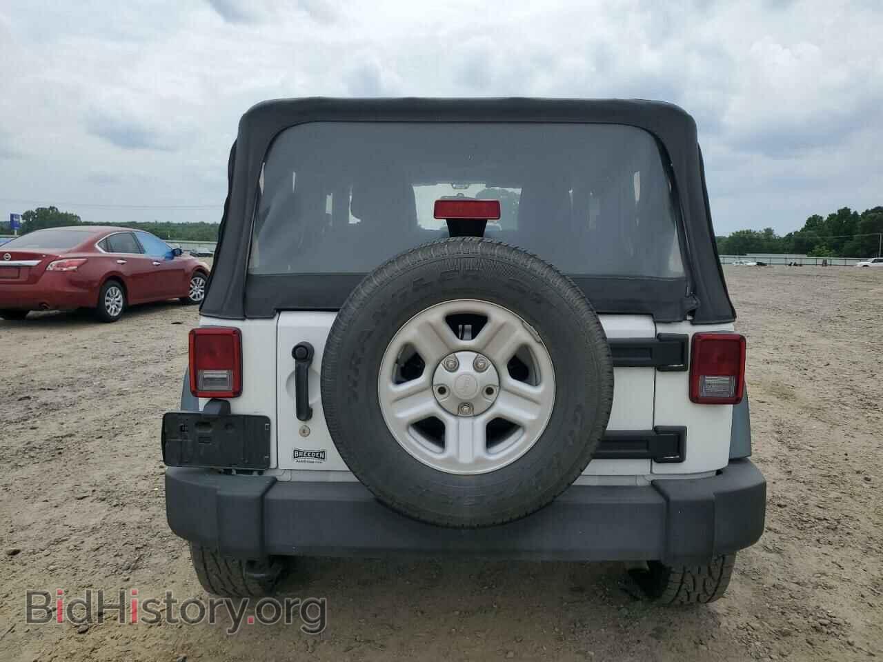 2011 JEEP WRANGLER - VIN: 1J4AA2D13BL536016 - Фото 6