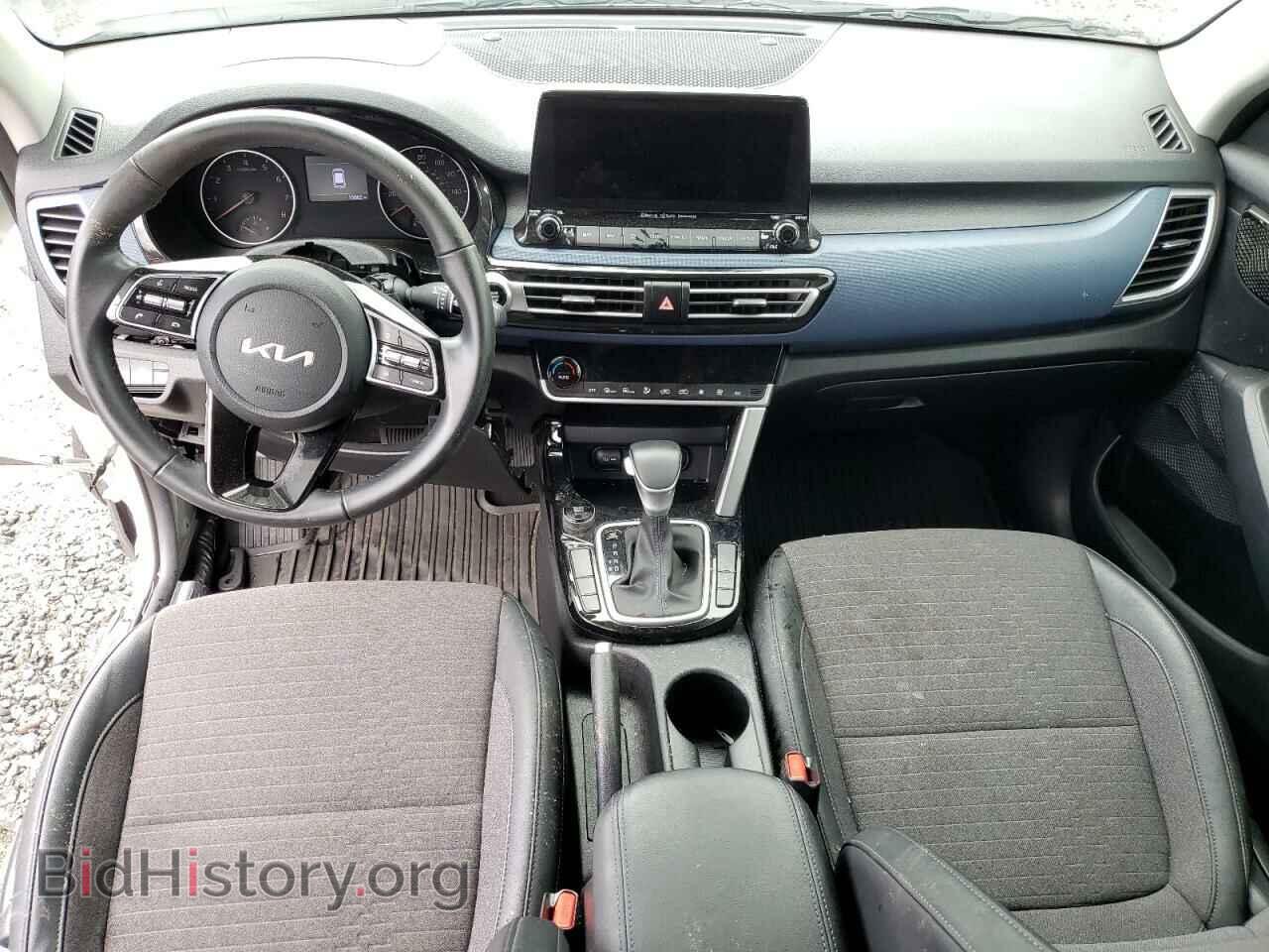 2022 KIA SELTOS - VIN: KNDEU2AA8N7295487 - Фото 8