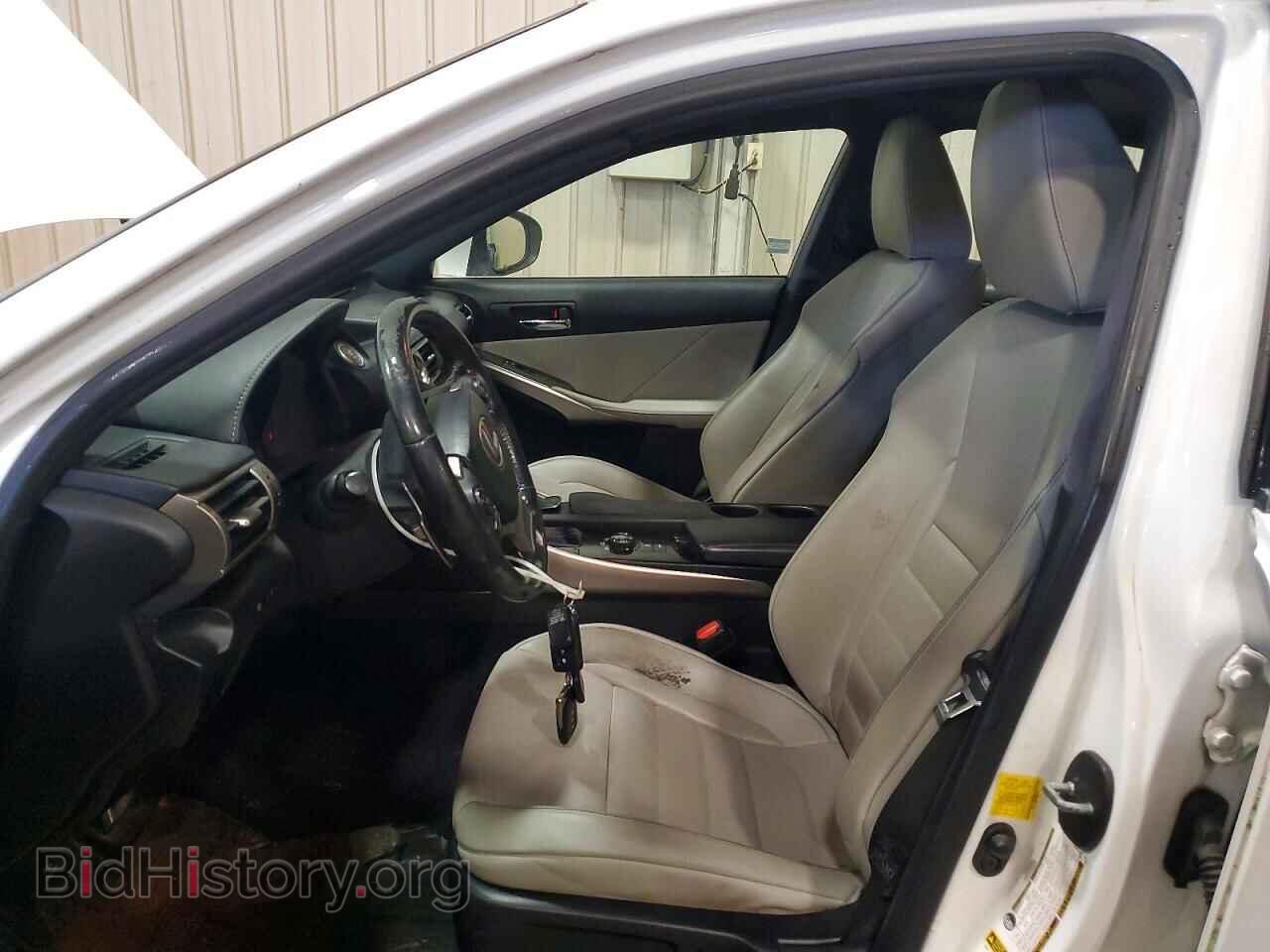 2014 LEXUS IS - VIN: JTHCF1D25E5000128 - Photo 7