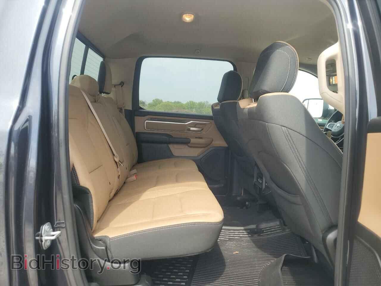 2019 RAM 1500 - VIN: 1C6SRFFT8KN566357 - Фото 10