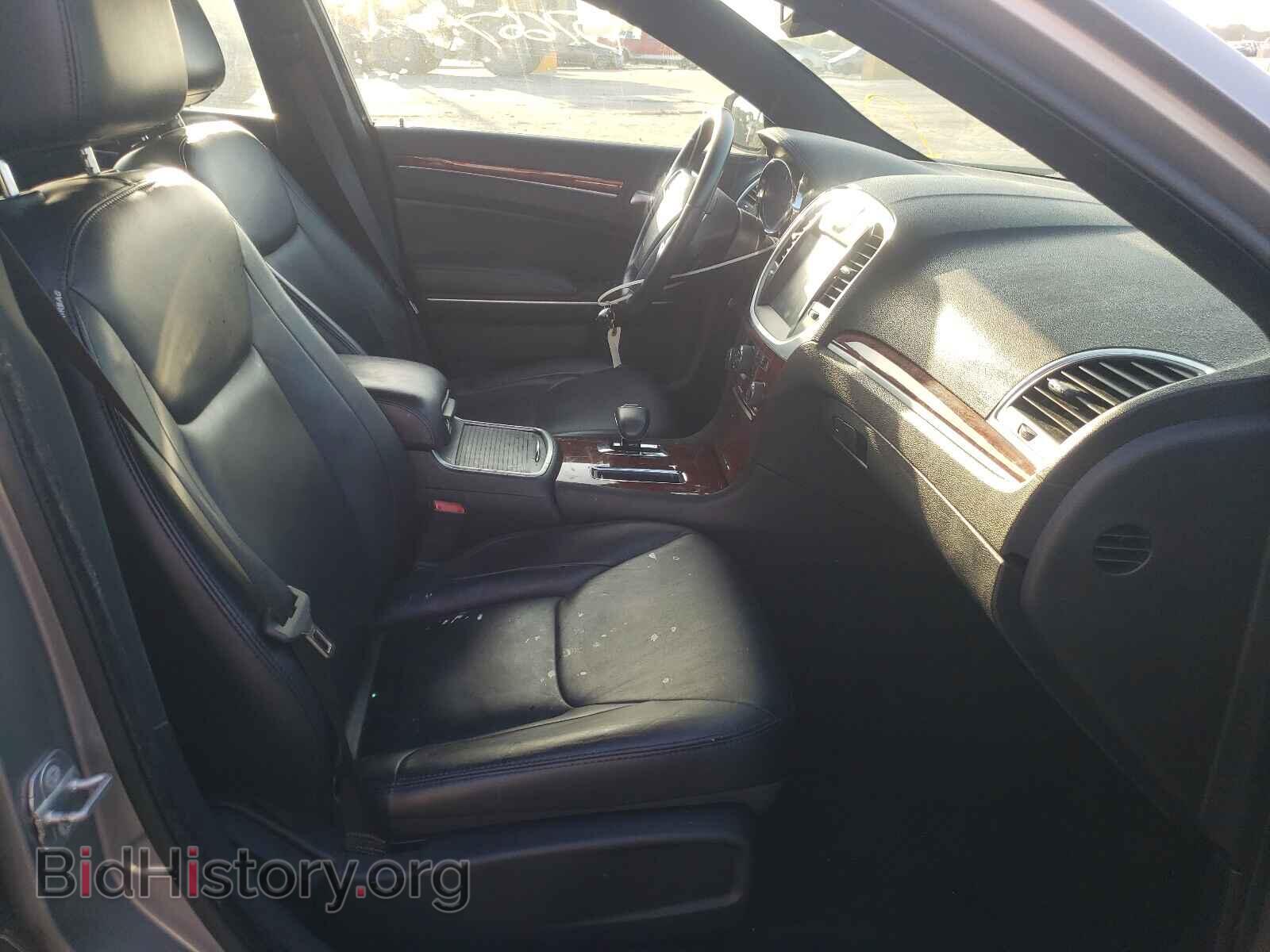 2014 CHRYSLER 300 - VIN: 2C3CCAAG9EH288940 - Фото 5