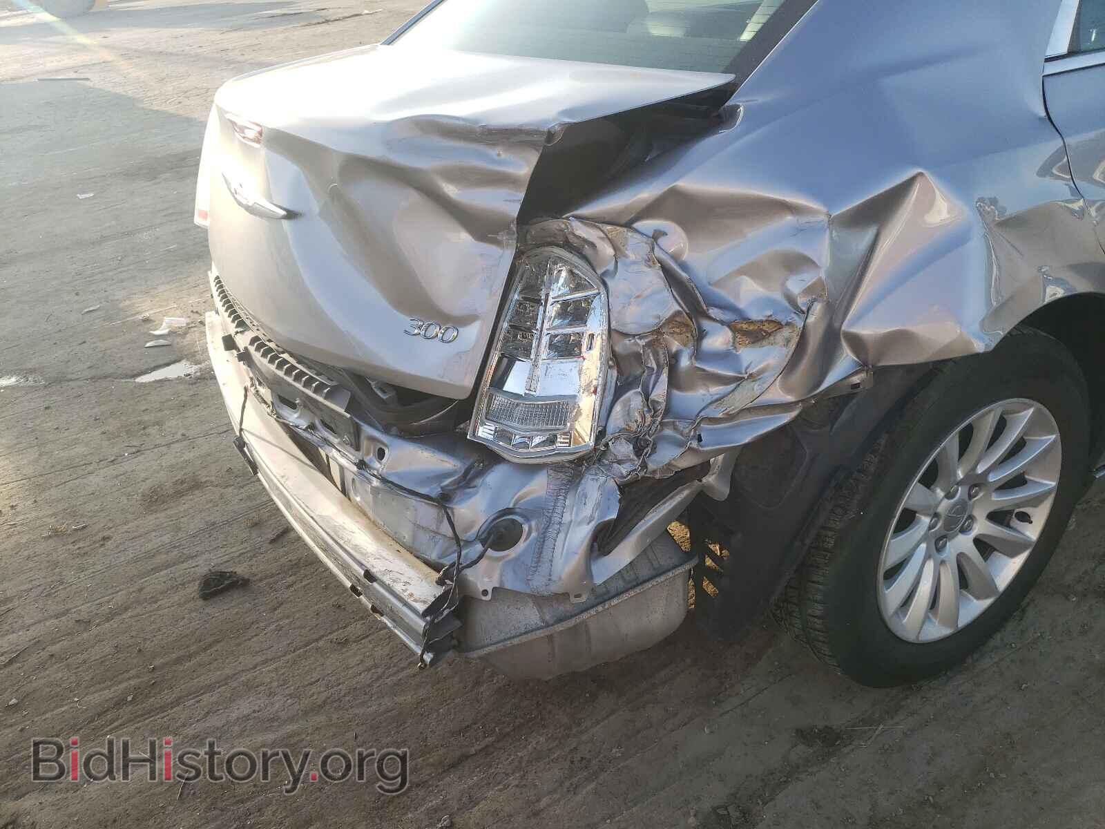 2014 CHRYSLER 300 - VIN: 2C3CCAAG9EH288940 - Фото 9