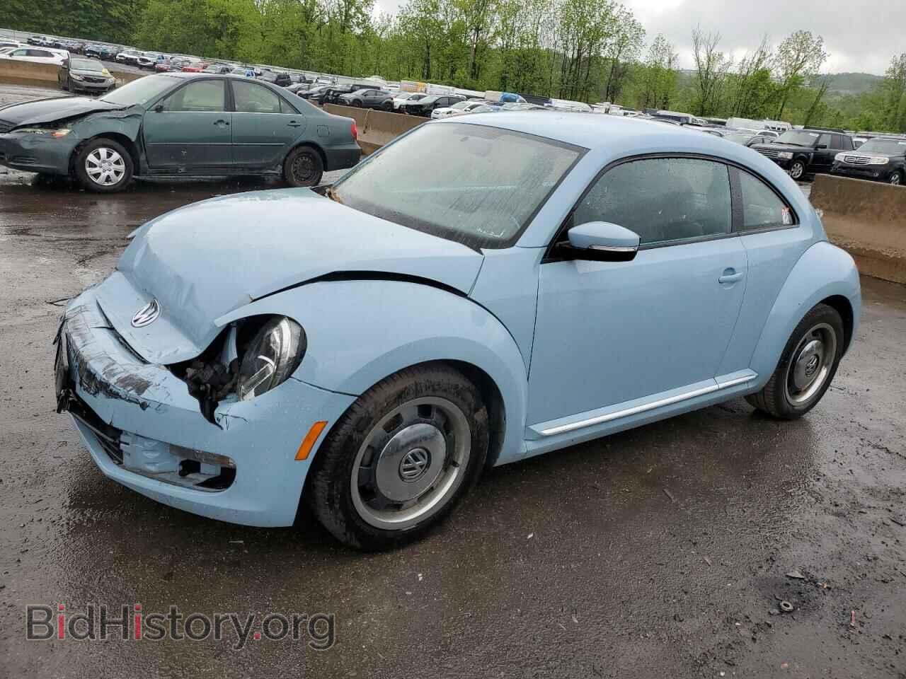 Фотография 3VWJP7AT8CM606436 - VOLKSWAGEN BEETLE 2012