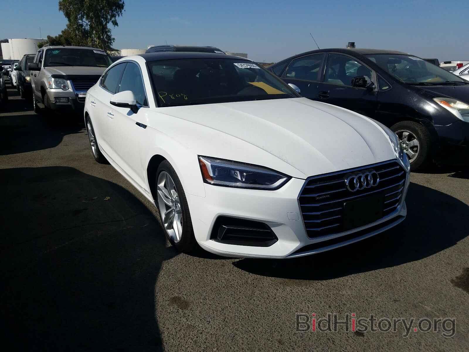 Photo WAUANCF51KA056999 - AUDI A5 2019