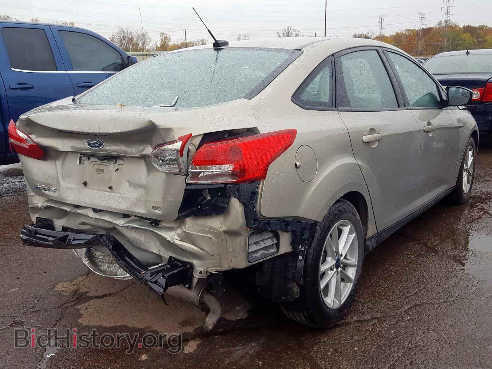 2016 FORD FOCUS SE - VIN: 1FADP3F21GL392900 - Фото 4
