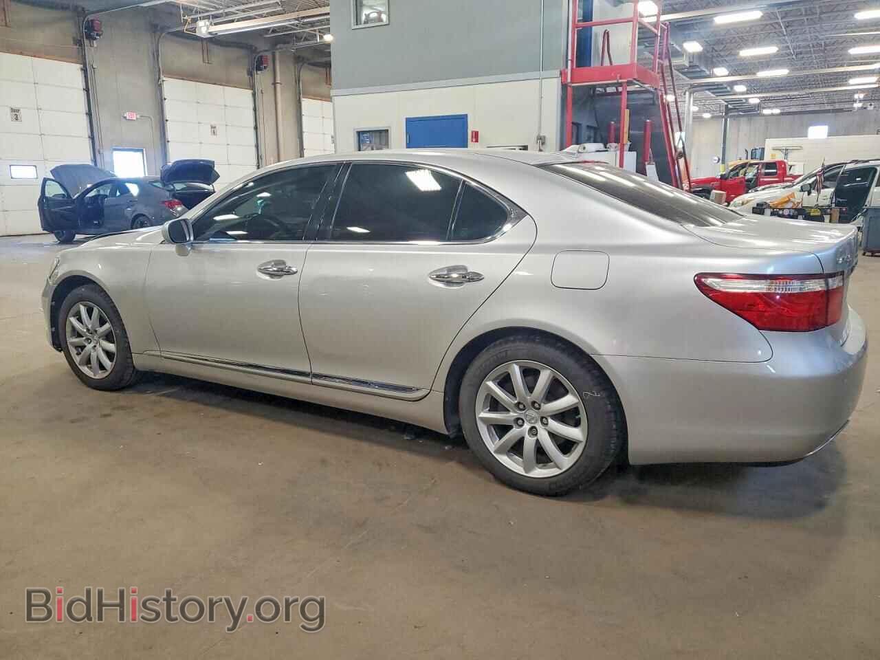 2007 LEXUS LS460 - VIN: JTHBL46F075024586 - Фото 2
