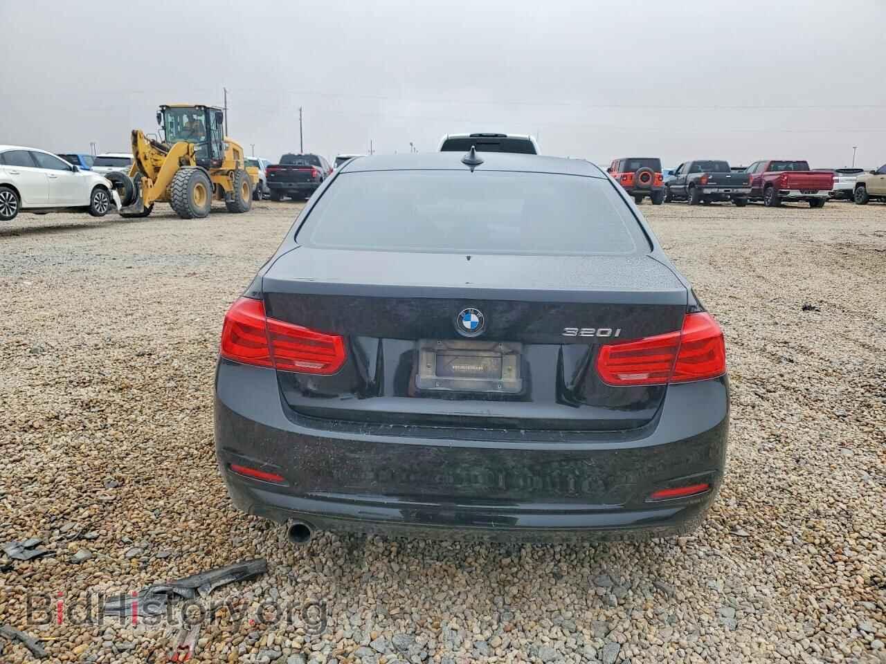 2016 BMW 3 SERIES - VIN: WBA8E1G55GNU10802 - Фото 6