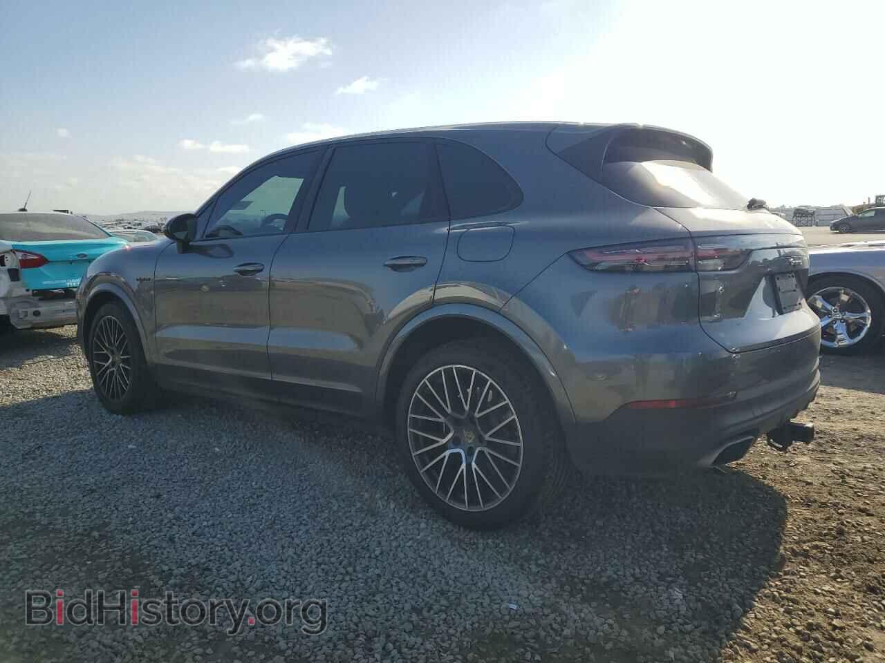 2020 PORSCHE CAYENNE - VIN: WP1AE2AY8LDA22202 - Фото 2