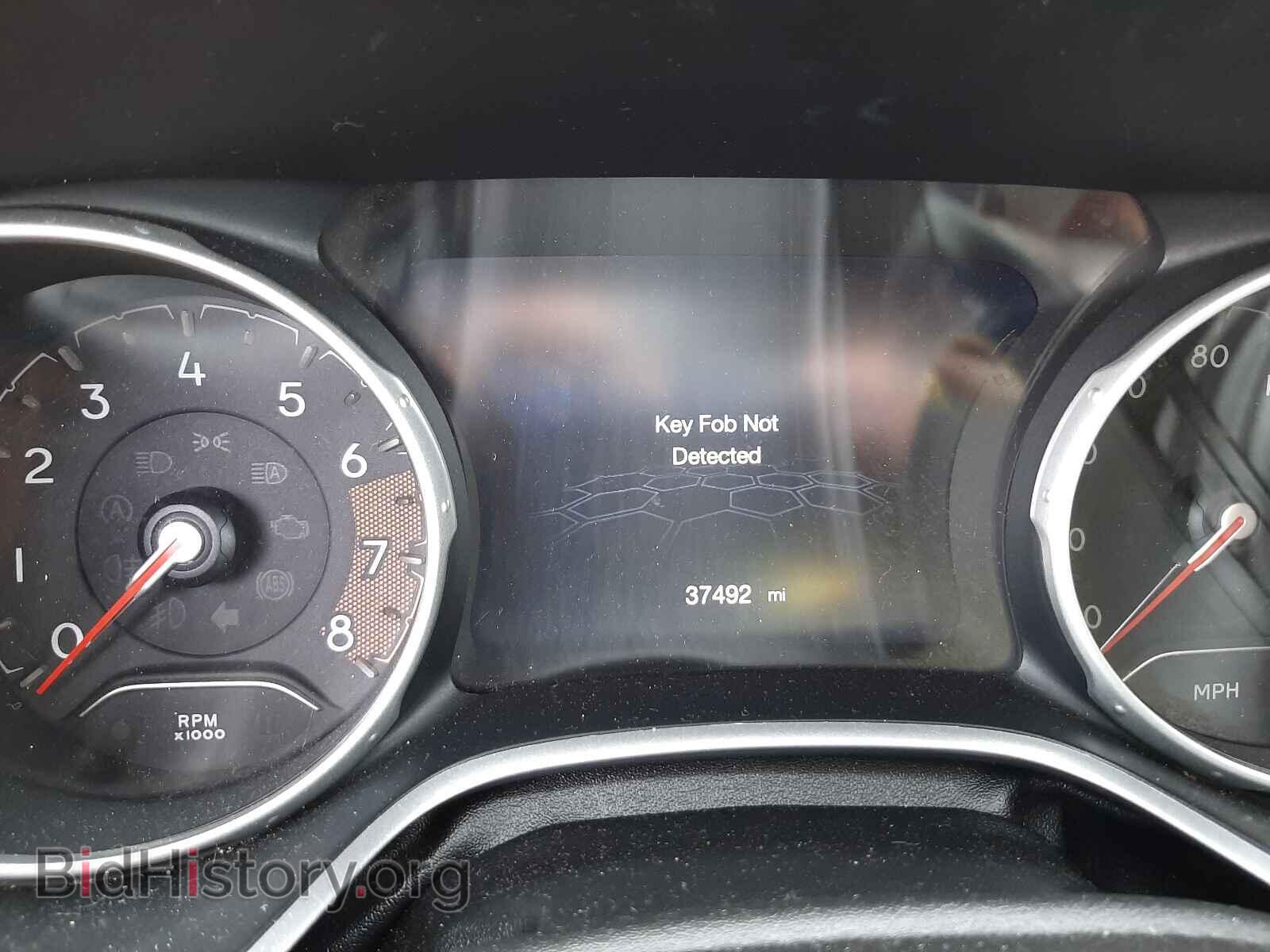 2020 JEEP COMPASS - VIN: 3C4NJCCB7LT107975 - Фото 8