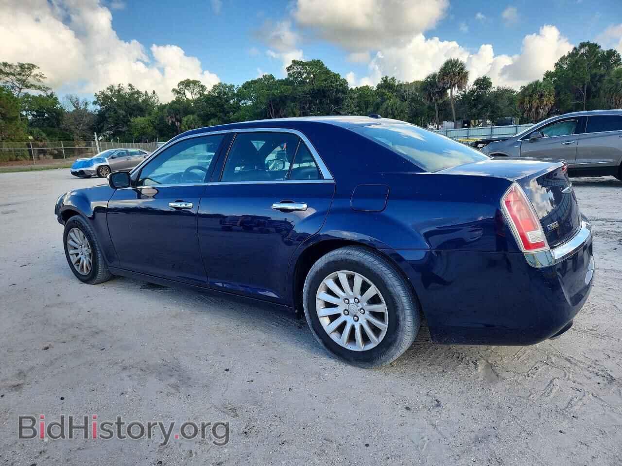 2014 CHRYSLER 300 - VIN: 2C3CCAAG9EH199885 - Фото 2