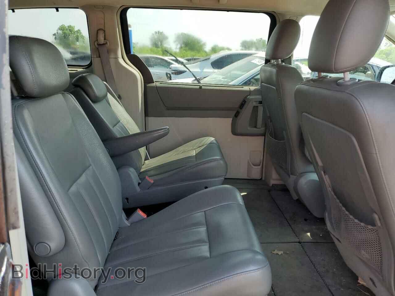2010 CHRYSLER MINIVAN - VIN: 2A4RR5D11AR104849 - Photo 11