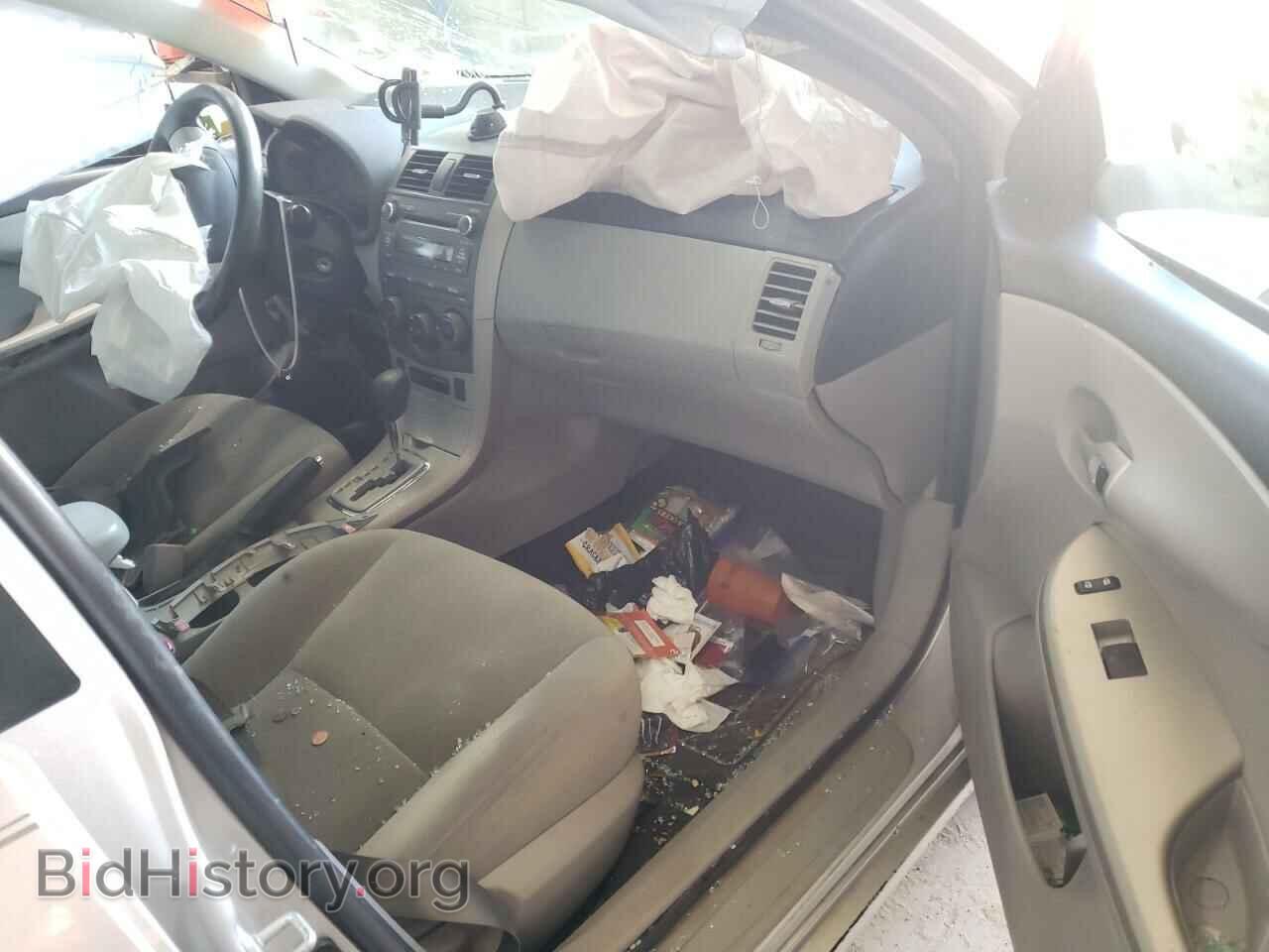2011 TOYOTA COROLLA - VIN: 2T1BU4EE4BC661516 - Фото 8