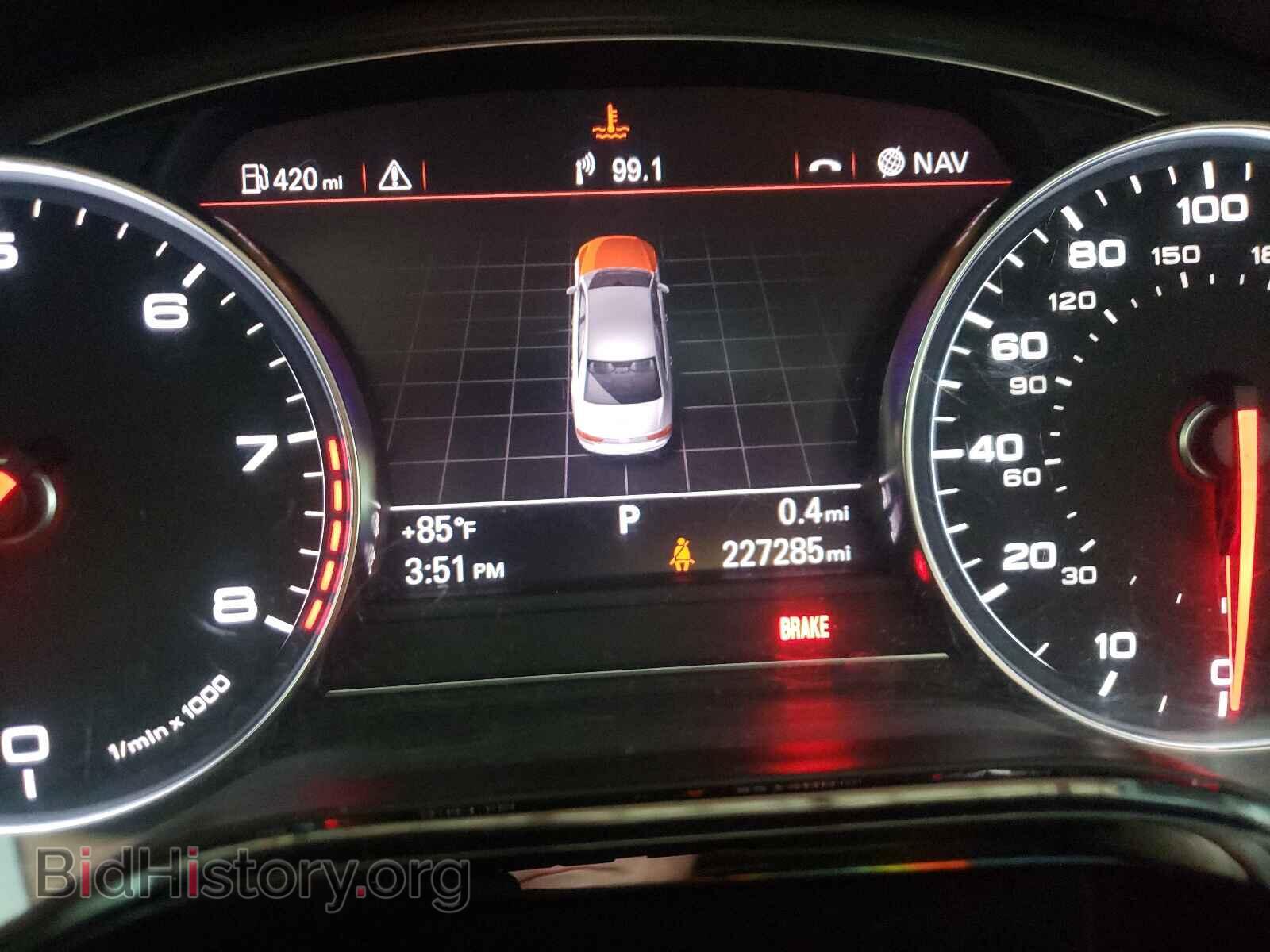 2011 AUDI A8 - VIN: WAURVAFD1BN005252 - Фото 8