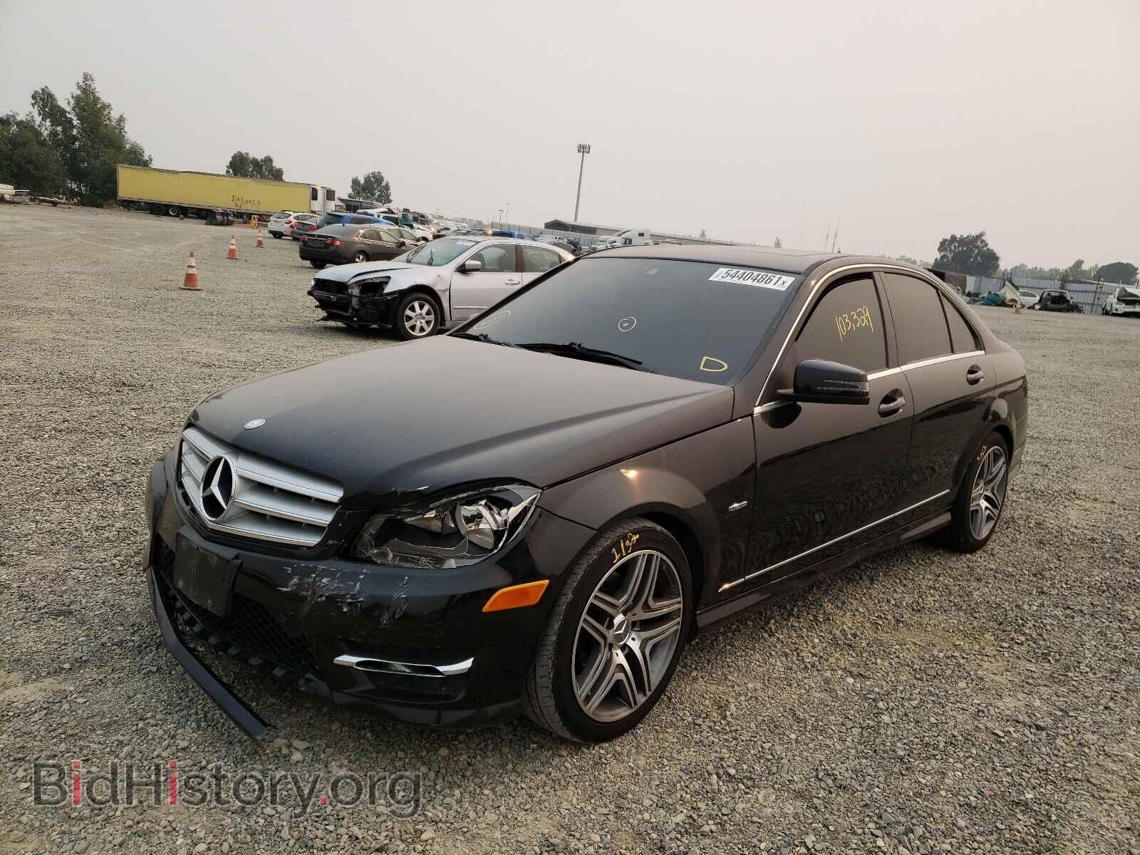 2012 MERCEDES-BENZ C-CLASS - VIN: WDDGF4HB7CA613019 - Фото 2