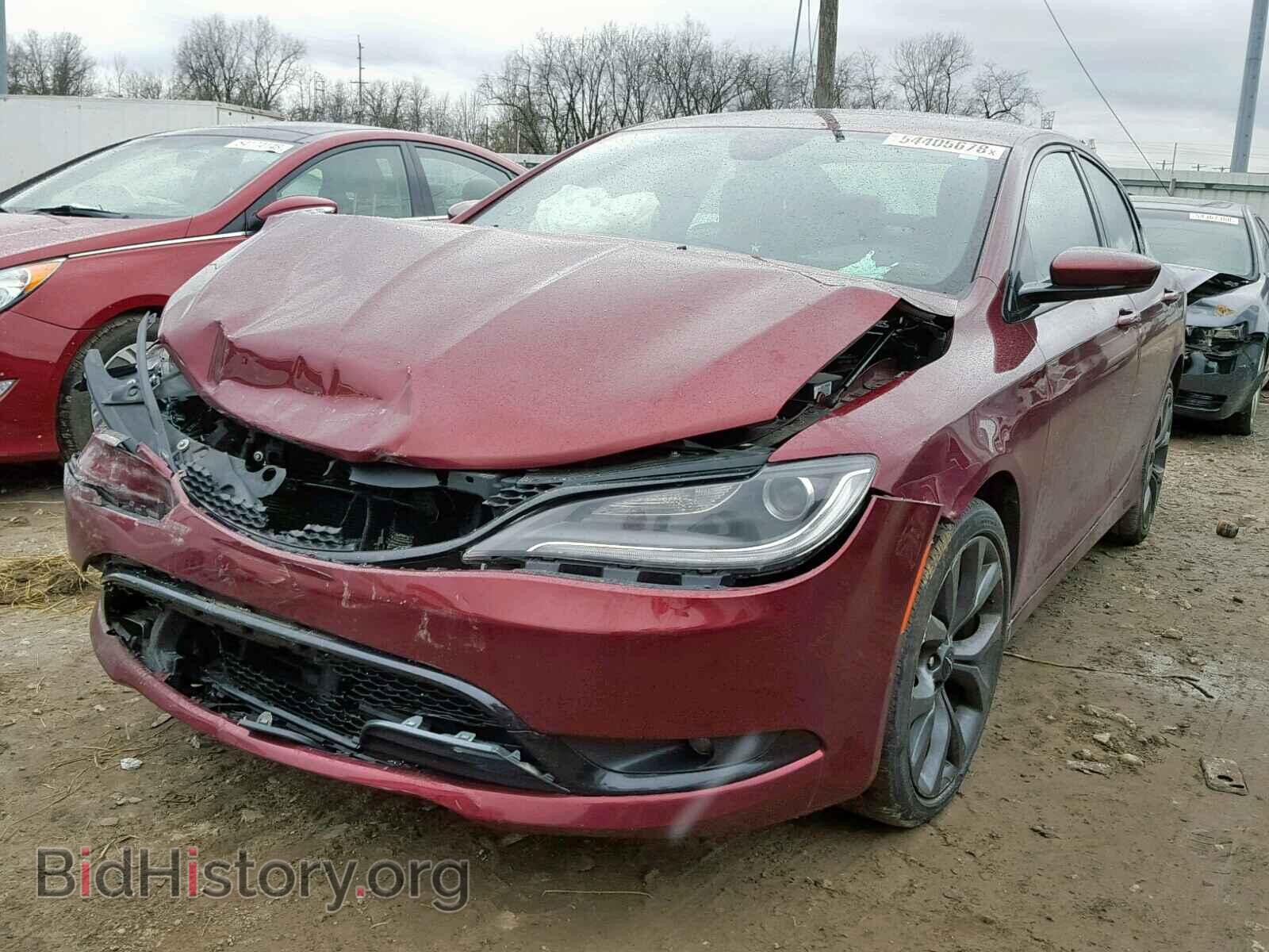 2016 CHRYSLER 200 - VIN: 1C3CCCDGXGN110424 - Фото 2