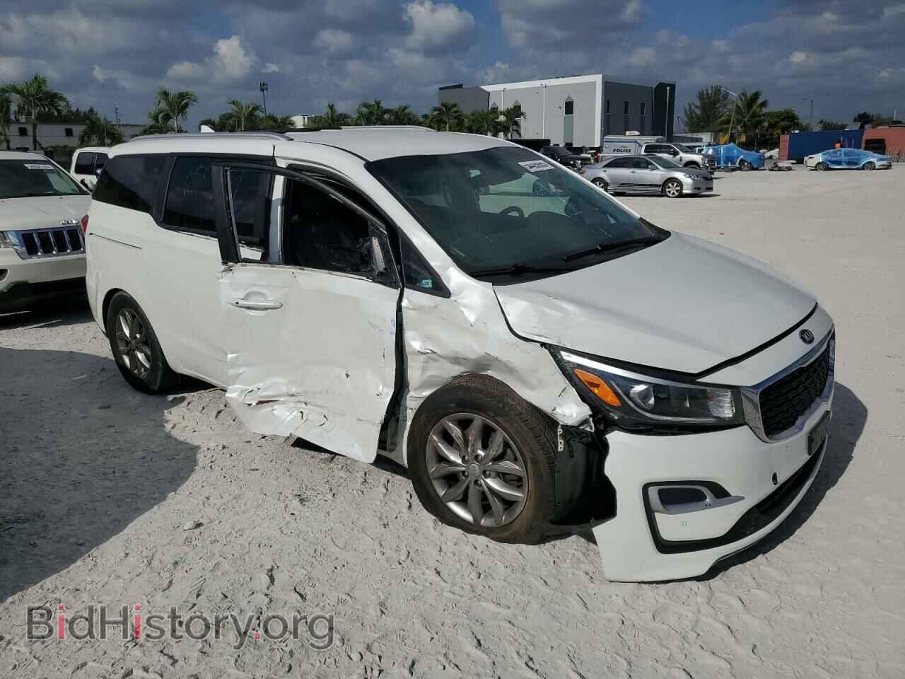 2020 KIA All Models - VIN: KNDMB5C18L6575719 - Photo 4