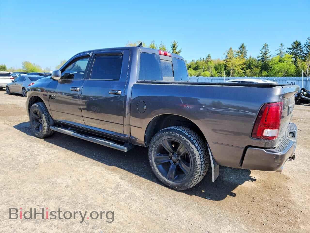 2018 RAM 1500 - VIN: 1C6RR7MT0JS208290 - Фото 2