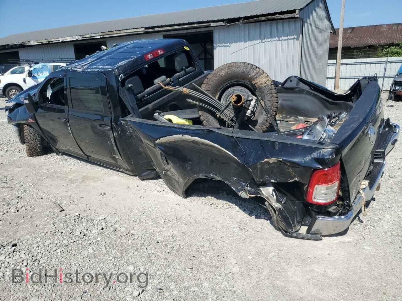 2024 RAM 3500 - VIN: 3C63RRGLXRG242060 - Фото 2
