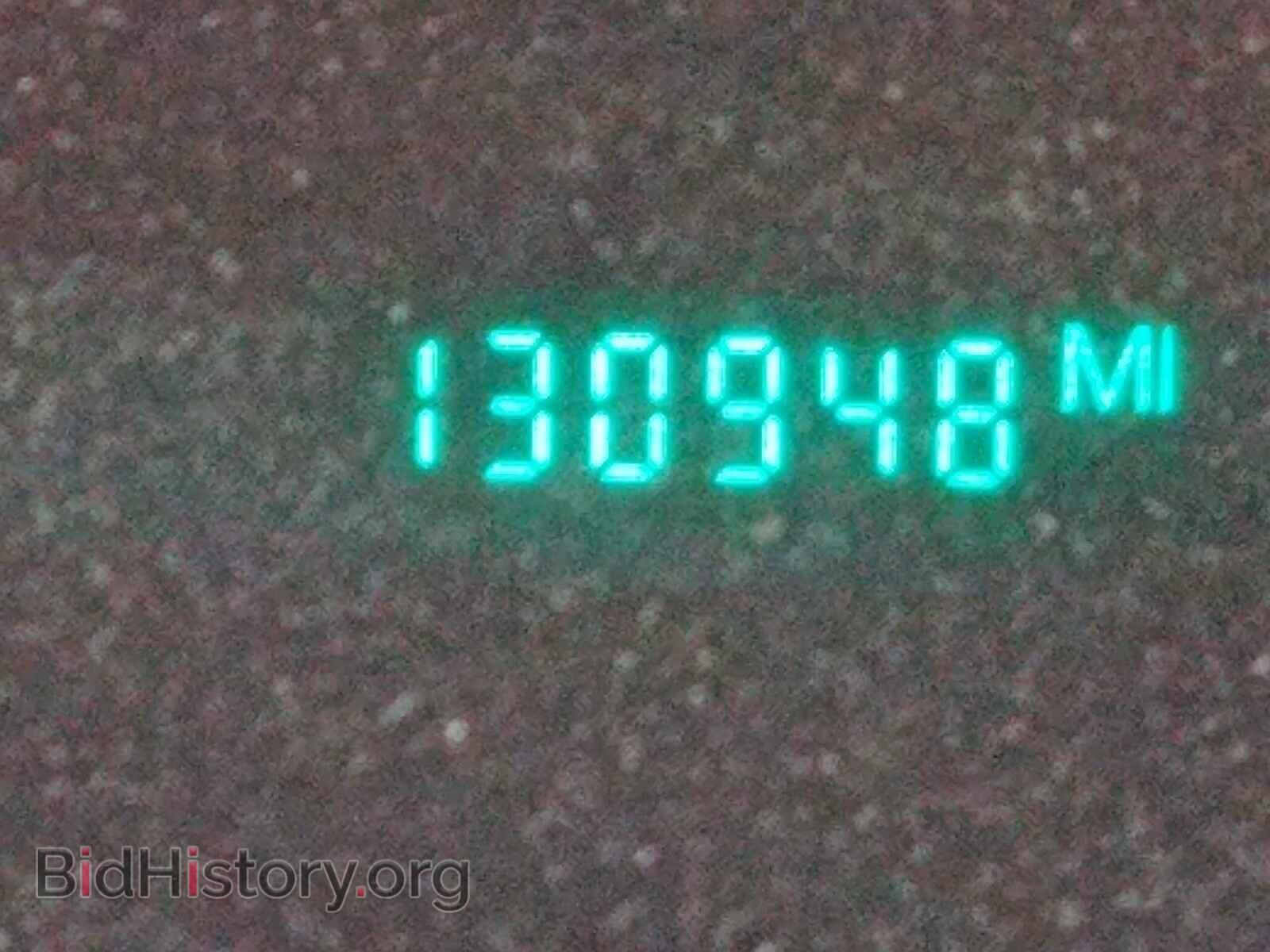 2001 CADILLAC DEVILLE - VIN: 1G6KE57Y71U157248 - Photo 8