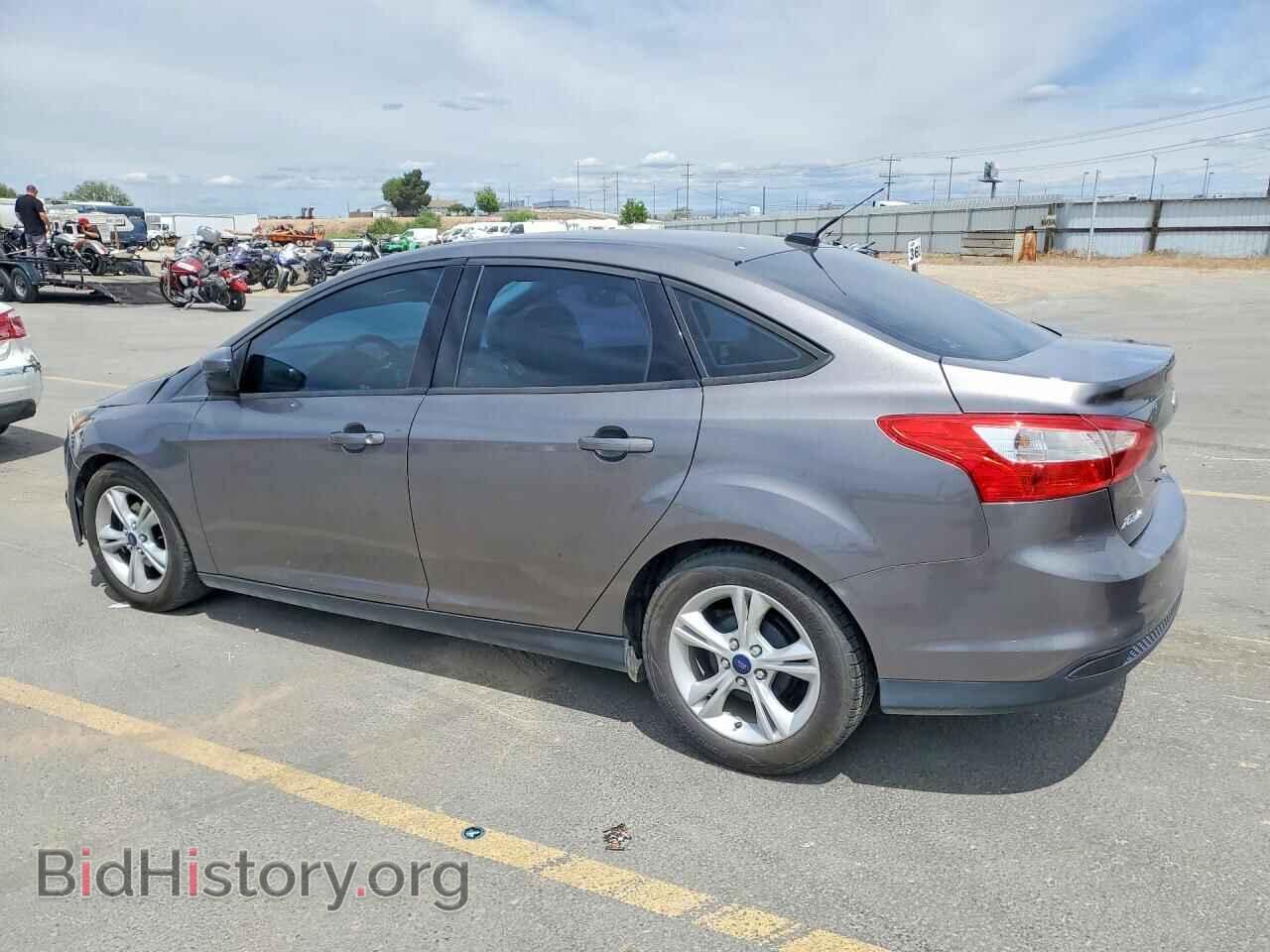 2014 FORD FOCUS - VIN: 1FADP3F27EL461084 - Photo 2