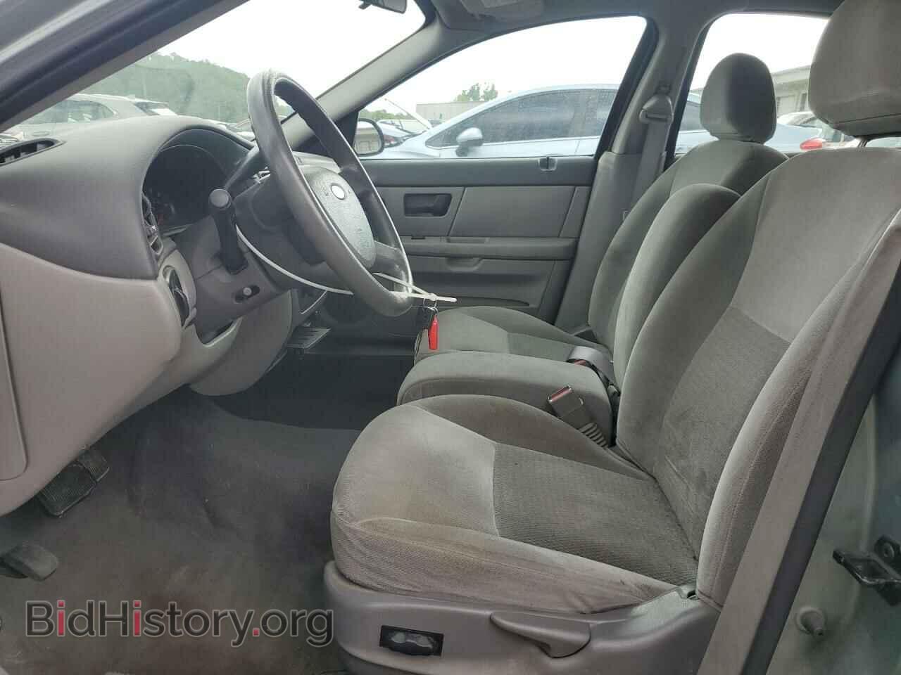 2006 FORD TAURUS - VIN: 1FAFP532X6A186042 - Фото 7