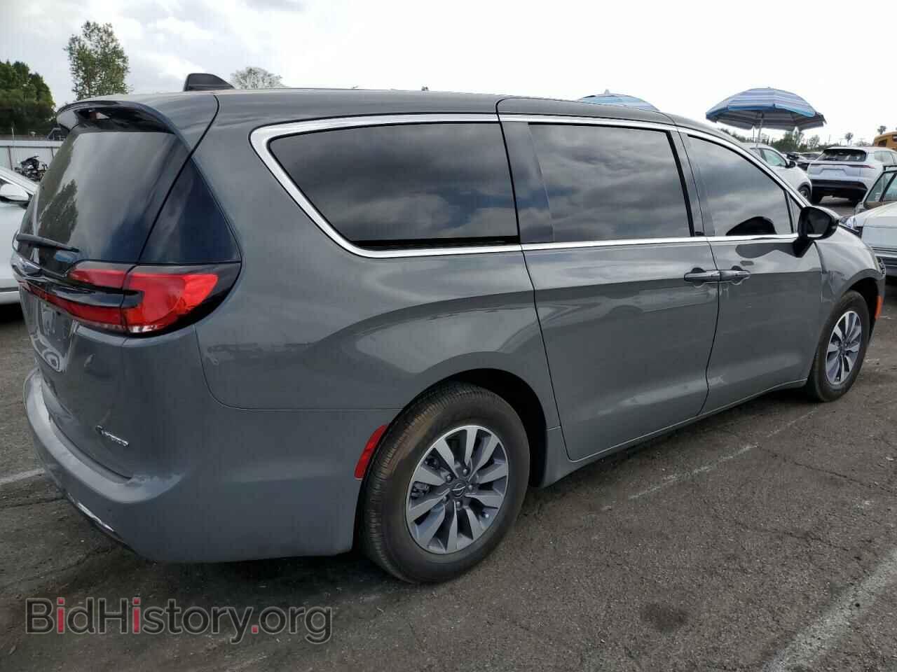 2024 CHRYSLER PACIFICA - VIN: 2C4RC1S7XRR196756 - Фото 3