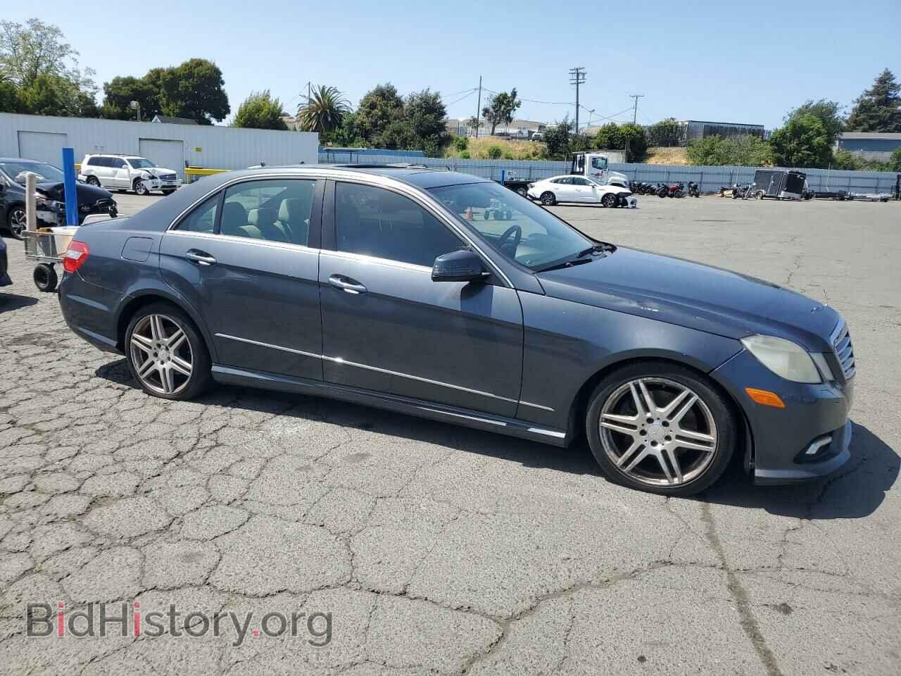 2010 MERCEDES-BENZ E-CLASS - VIN: WDDHF5GB2AA117103 - Фото 4