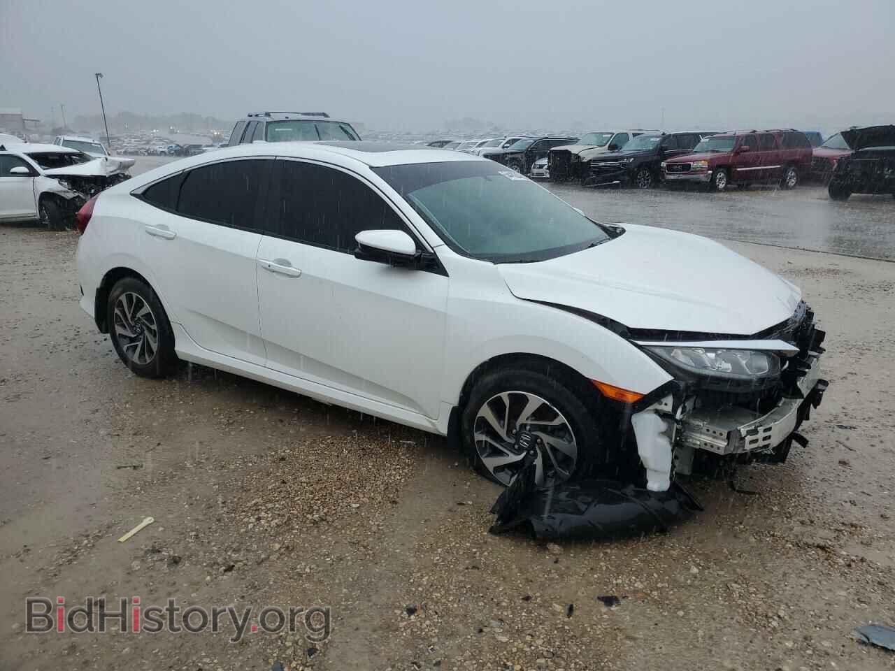 2018 HONDA CIVIC - VIN: 19XFC2F73JE035495 - Фото 4