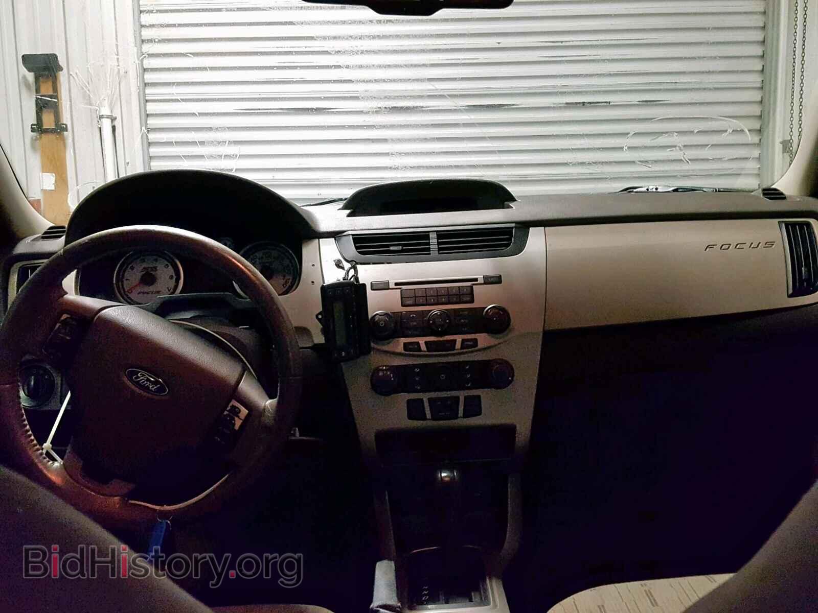 2008 FORD FOCUS - VIN: 1FAHP35N18W284645 - Фото 9