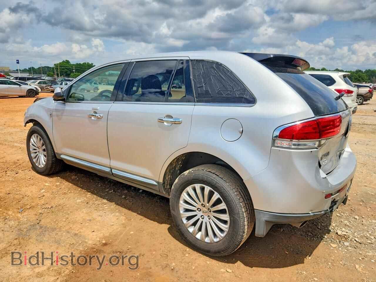 2011 LINCOLN MKX - VIN: 2LMDJ6JK9BBJ30457 - Фото 2