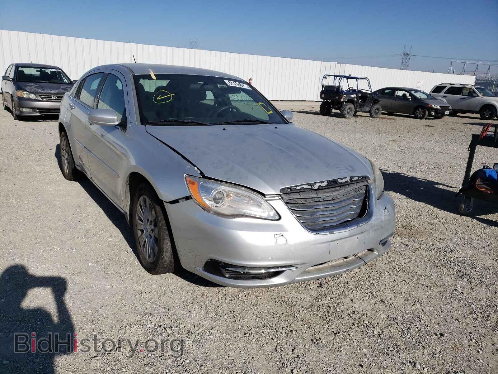 Фотография 1C3CCBABXCN201867 - CHRYSLER 200 2012