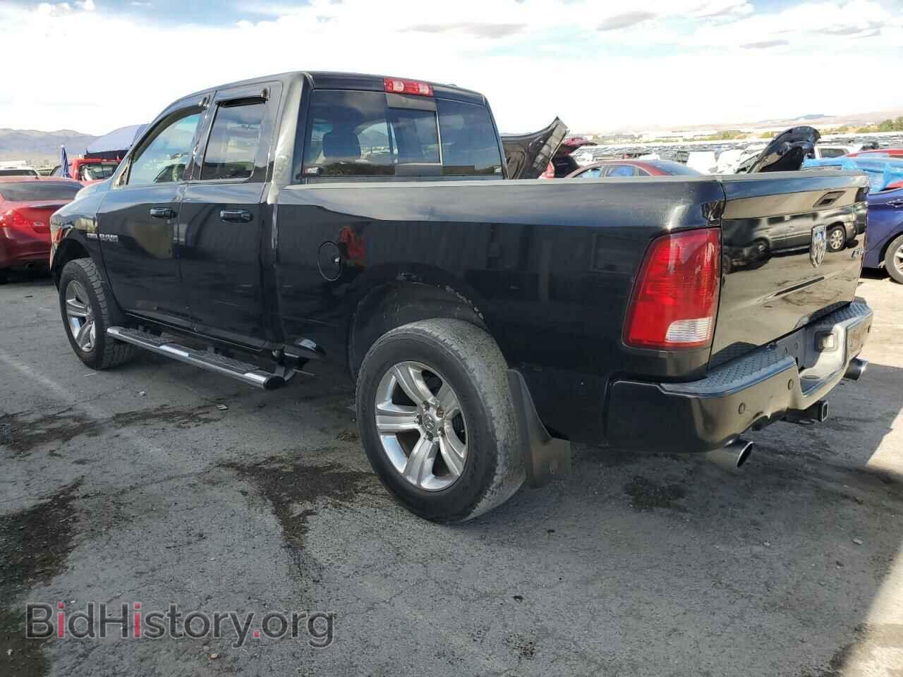 2009 DODGE All Models - VIN: 1D3HV18T89S821011 - Фото 2