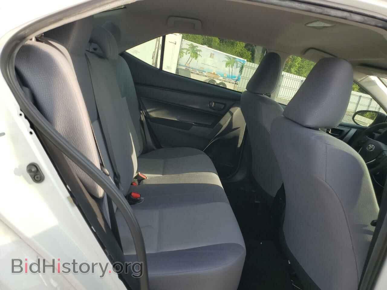 2017 TOYOTA COROLLA - VIN: 2T1BURHE0HC814393 - Фото 10