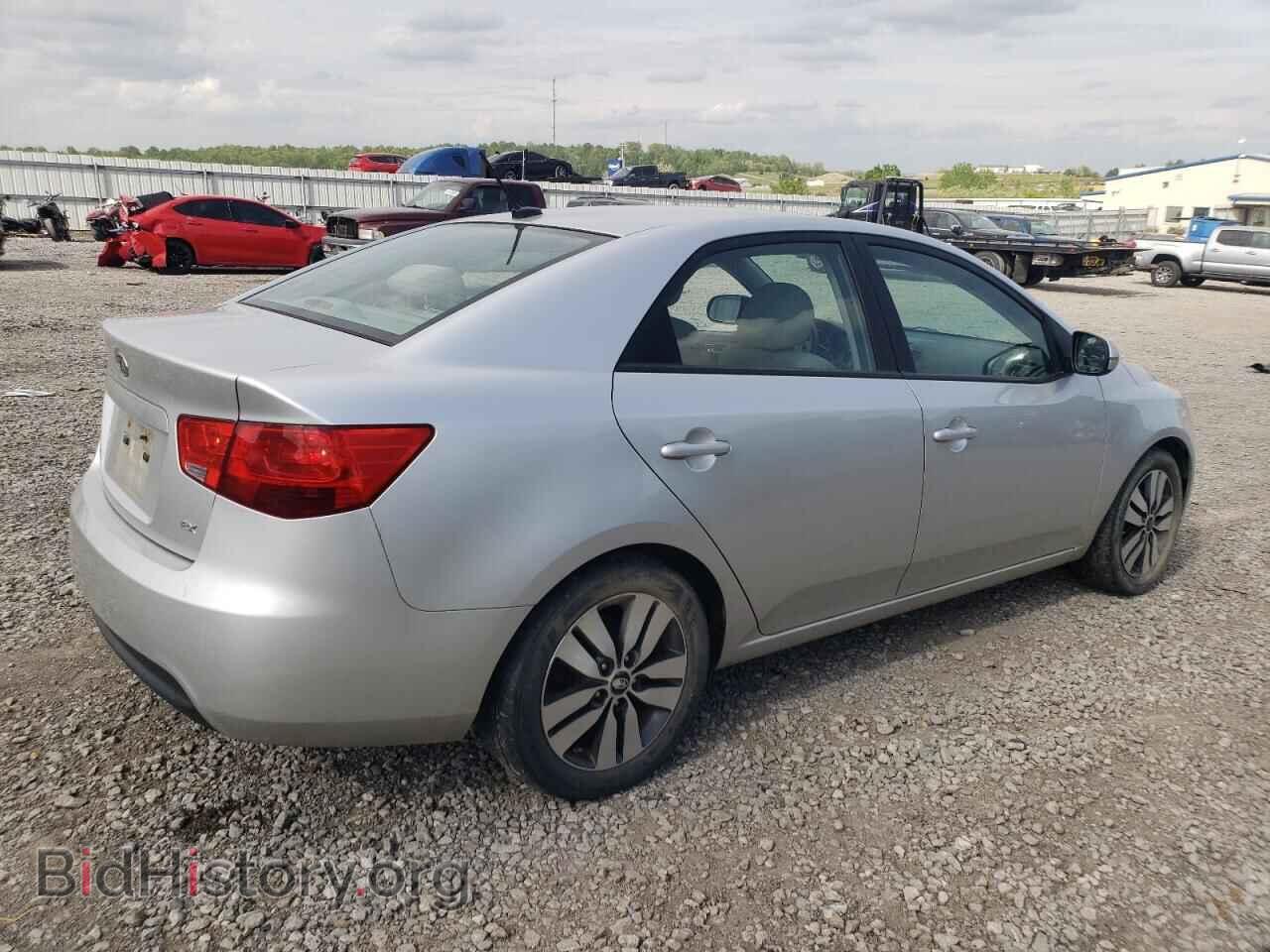 2013 KIA FORTE - VIN: KNAFU4A27D5703879 - Фото 3