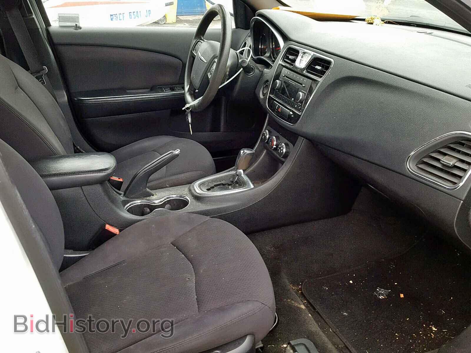 2012 CHRYSLER 200 - VIN: 1C3CCBAB1CN272133 - Фото 5