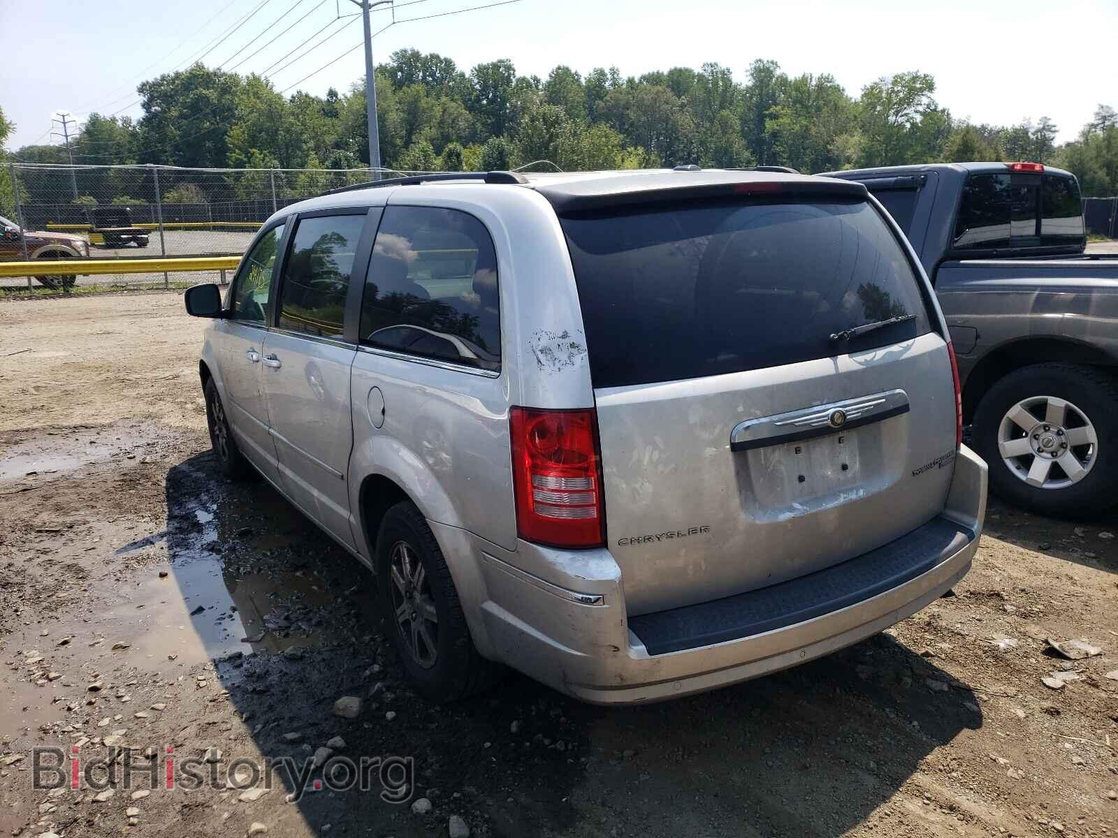 2010 CHRYSLER MINIVAN - VIN: 2A4RR5D16AR266007 - Фото 3
