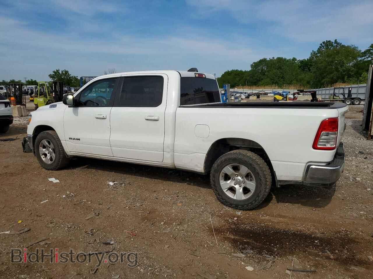 2021 RAM 1500 - VIN: 1C6SRFMT1MN817628 - Фото 2