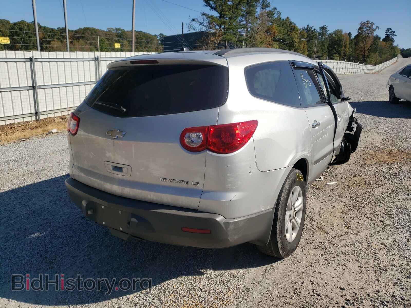 2012 CHEVROLET TRAVERSE - VIN: 1GNKRFED0CJ403348 - Фото 4
