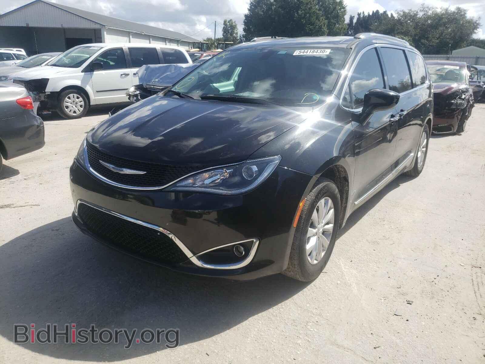 2018 CHRYSLER PACIFICA - VIN: 2C4RC1EG0JR144102 - Фото 2